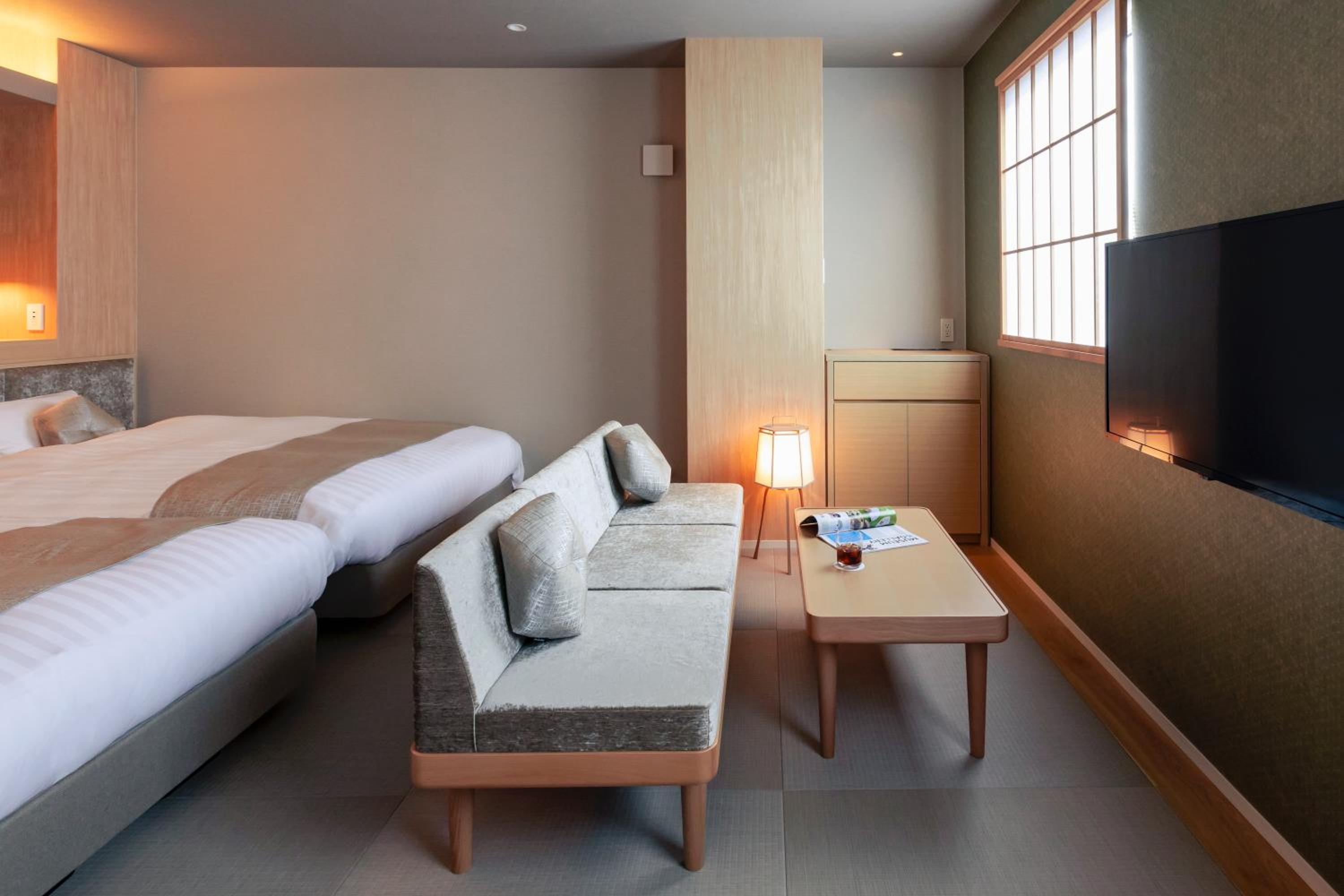 Superior Twin Room - Photo 12
