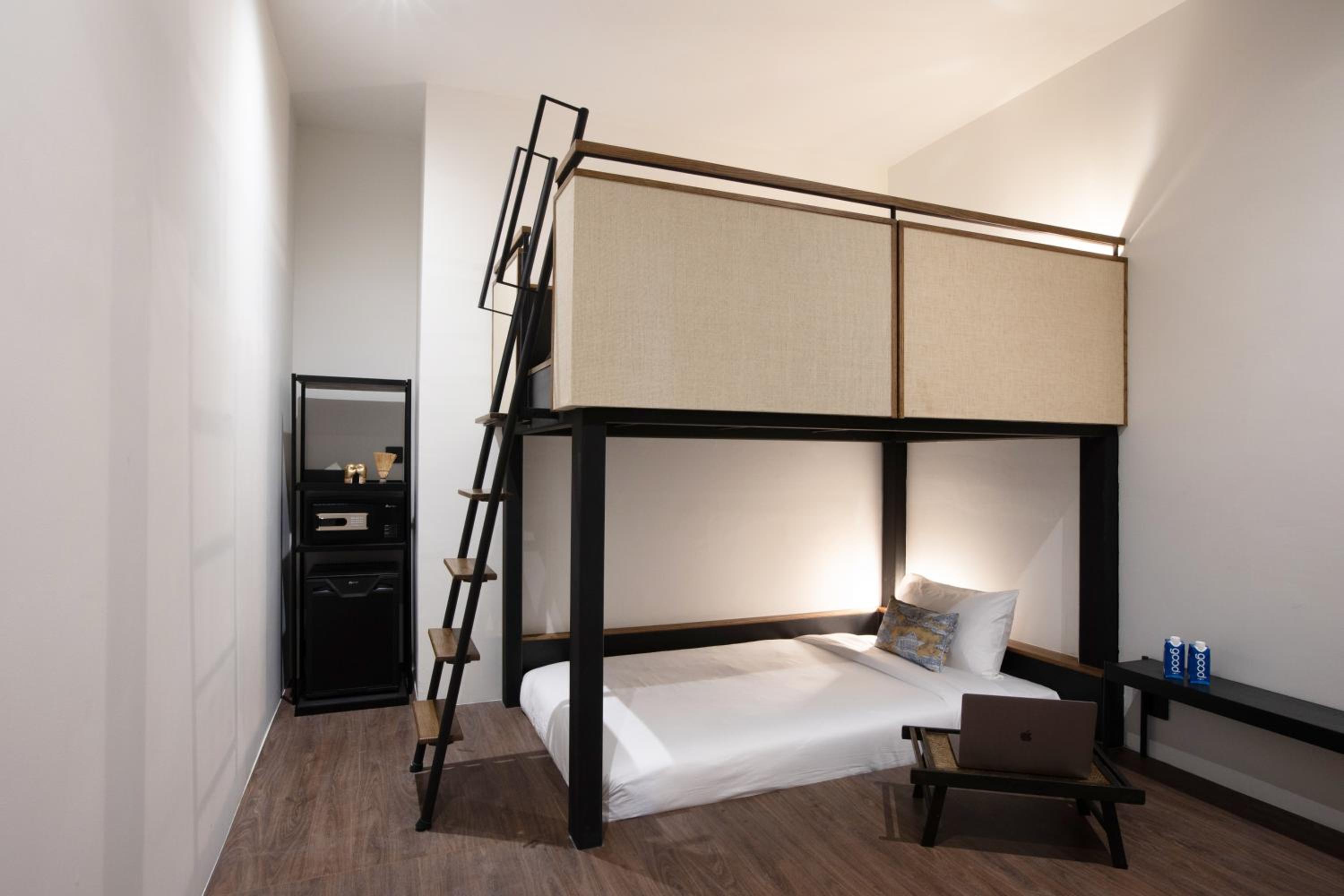 Standard Quadruple Room photo 3