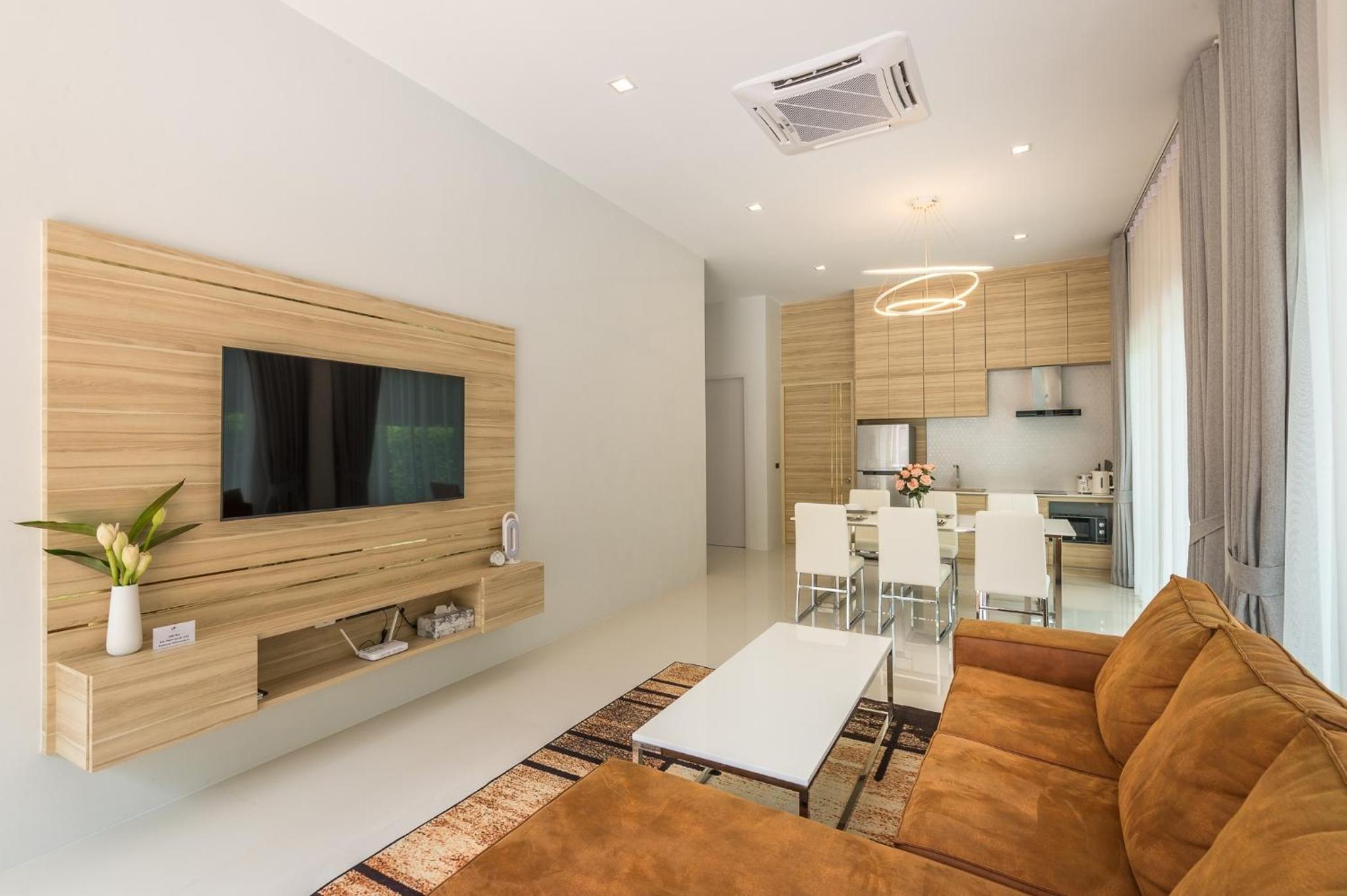 Three-Bedroom Villa with Rooftop
