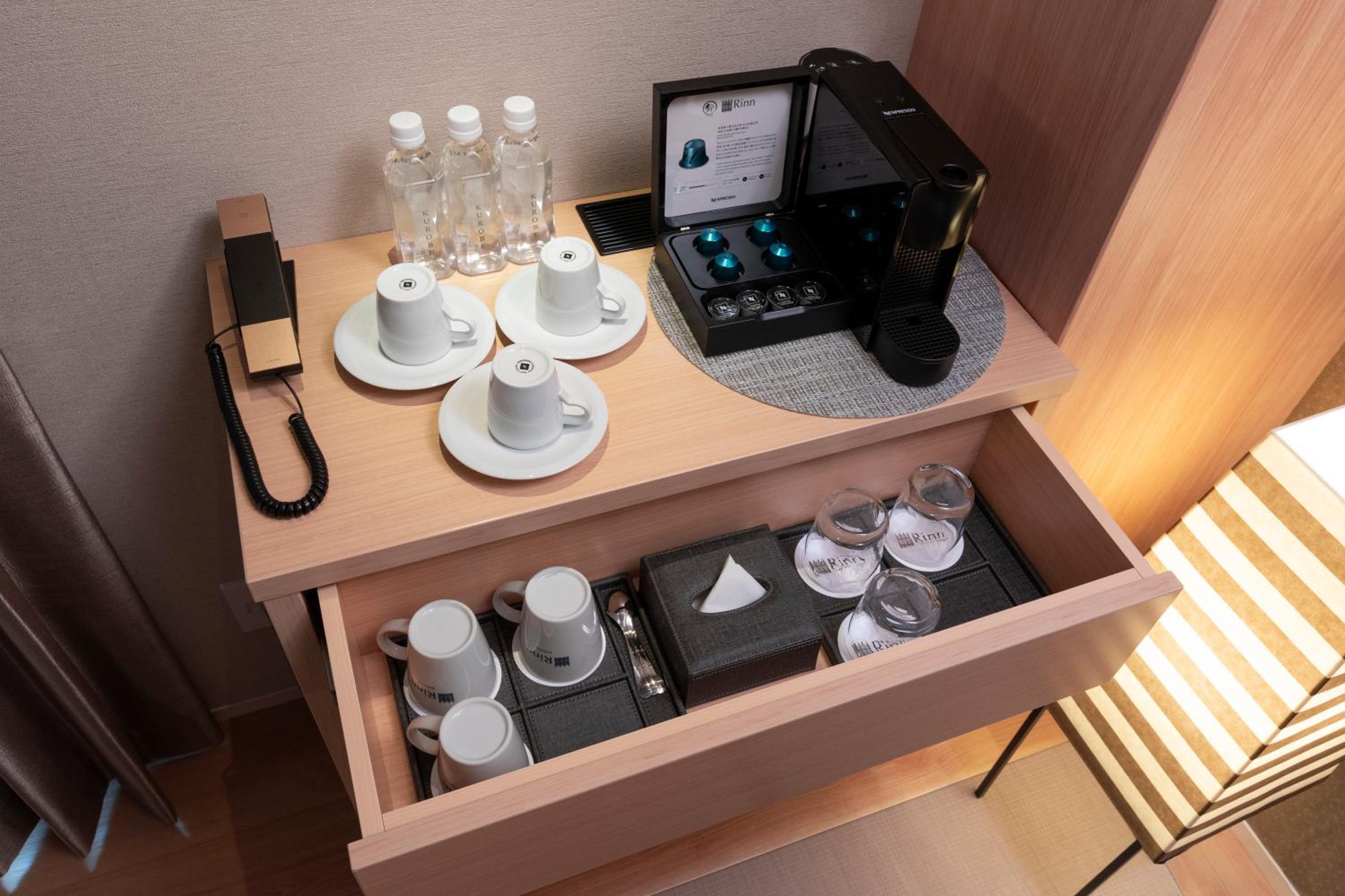 Deluxe Twin Room - Photo 4