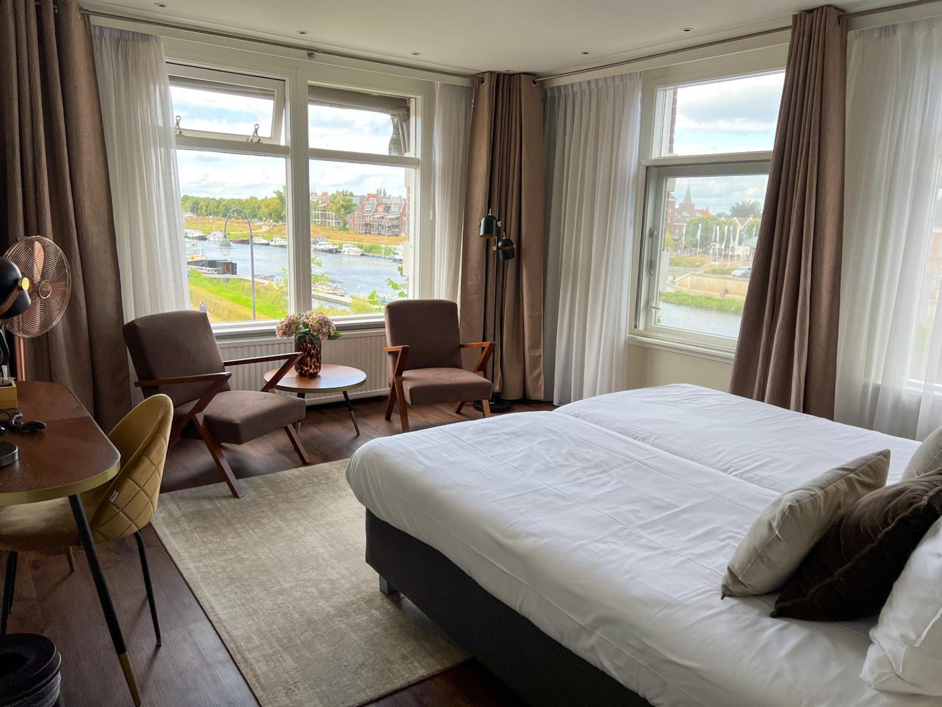 Superior Double Room photo 2