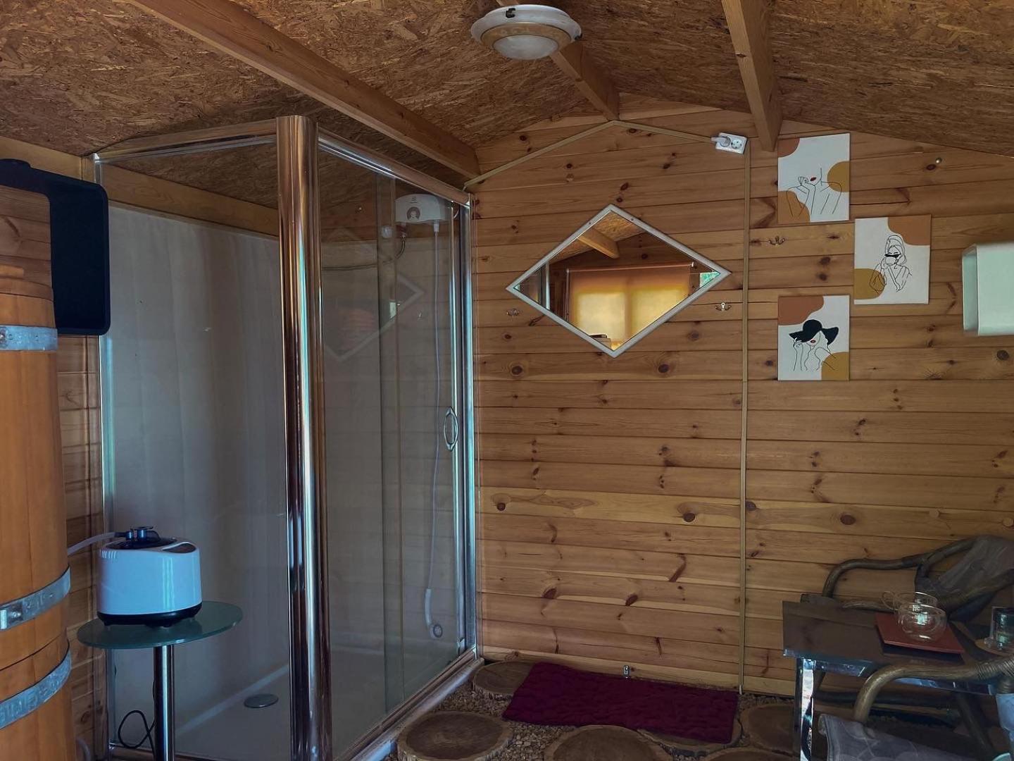 Double Room with Terrace - Photo 8