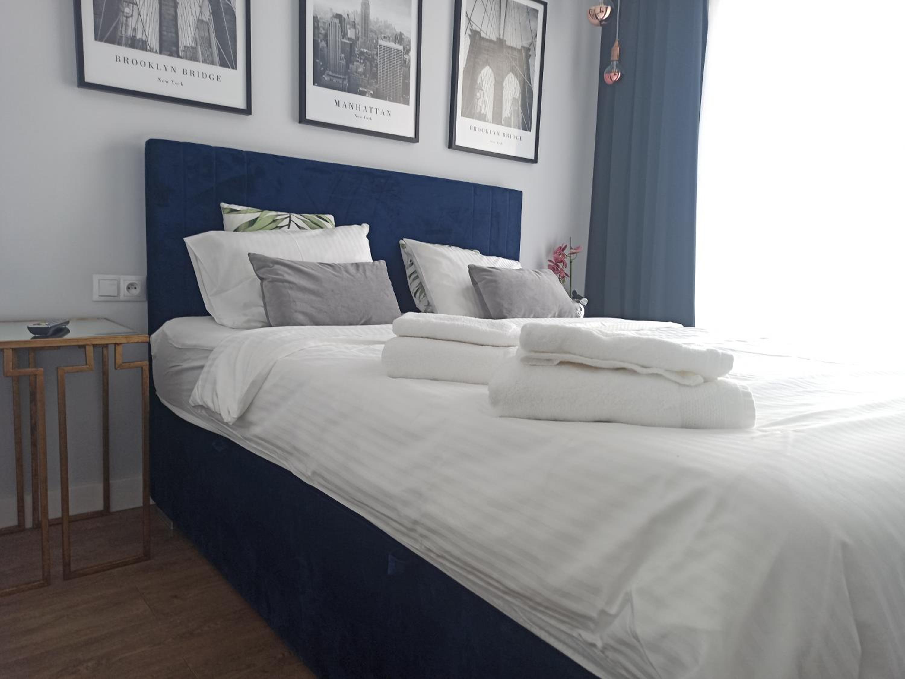 One-Bedroom Apartment - Photo 25
