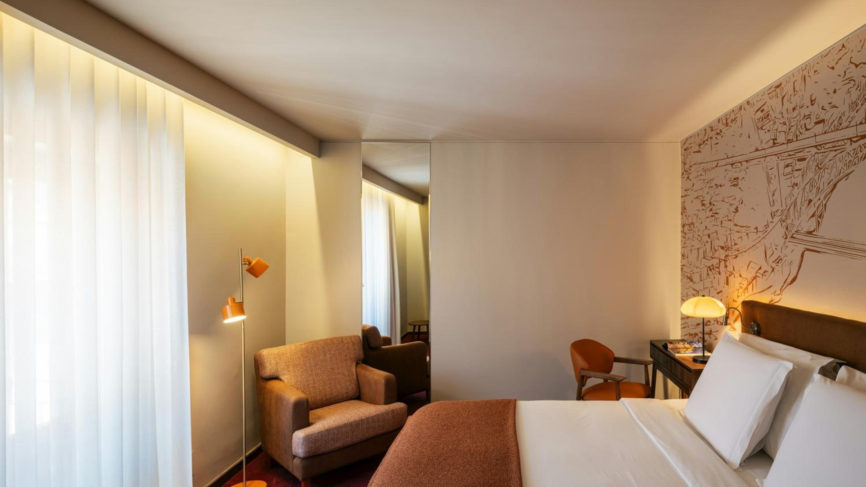 Deluxe Double or Twin Room