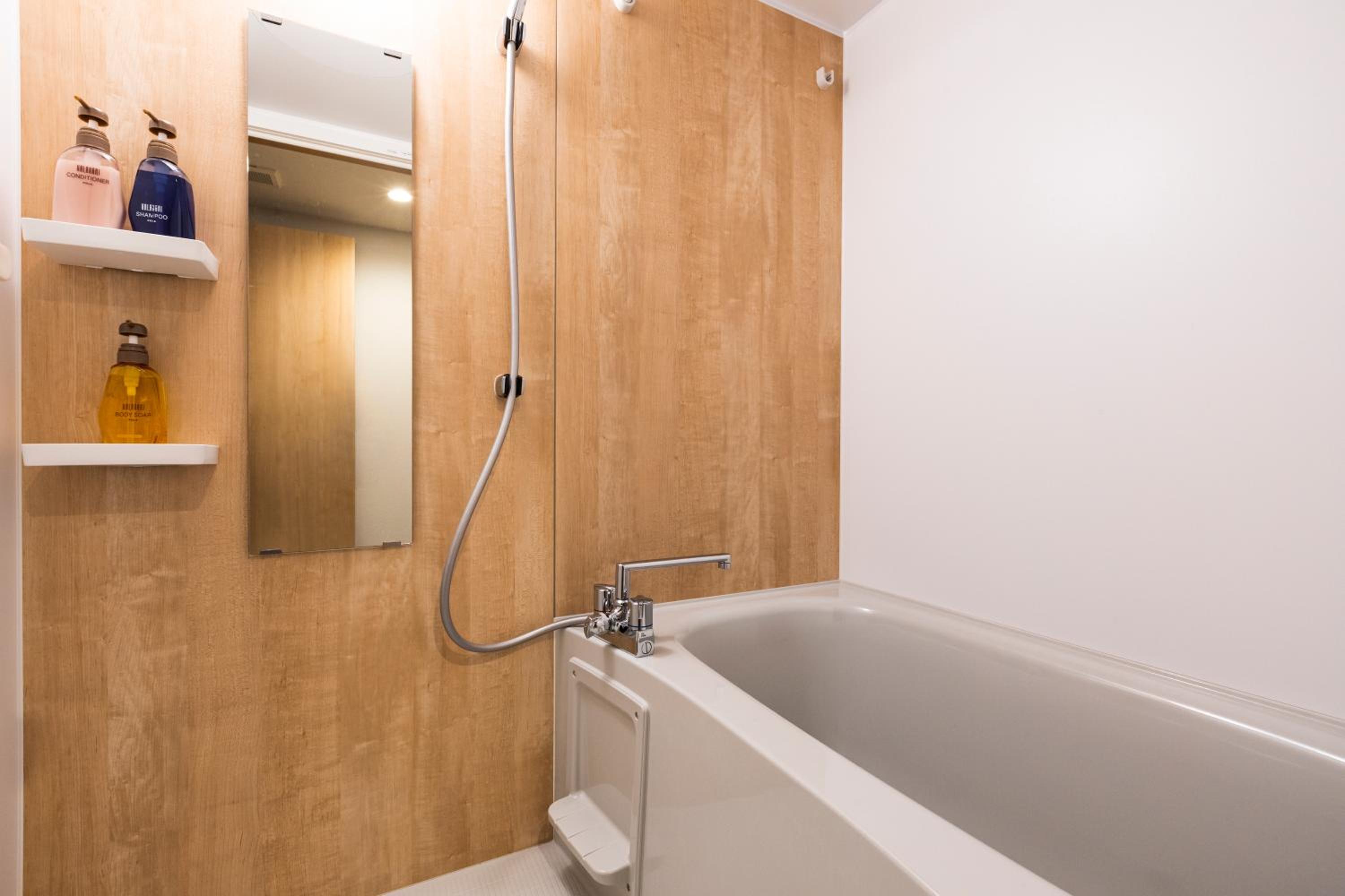 Economy Twin Room