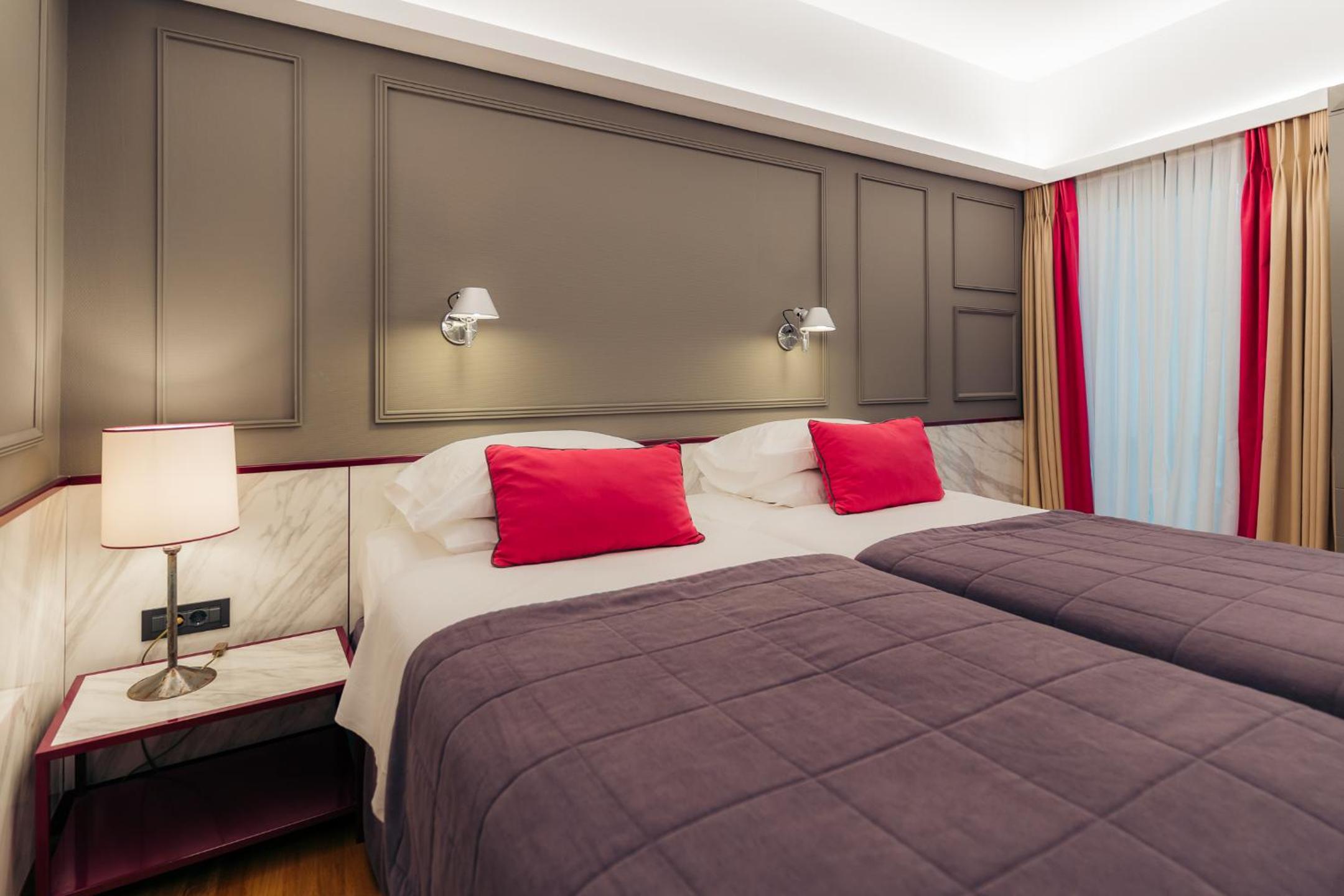 Double or Twin Room photo 2
