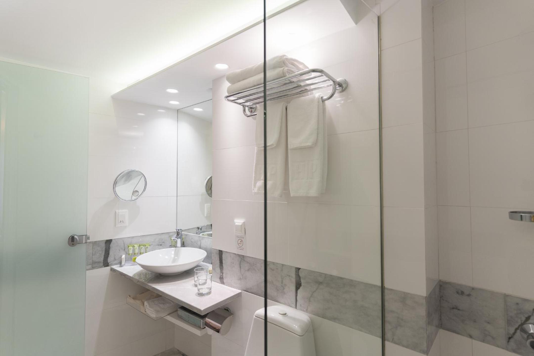 Double or Twin Room photo 3
