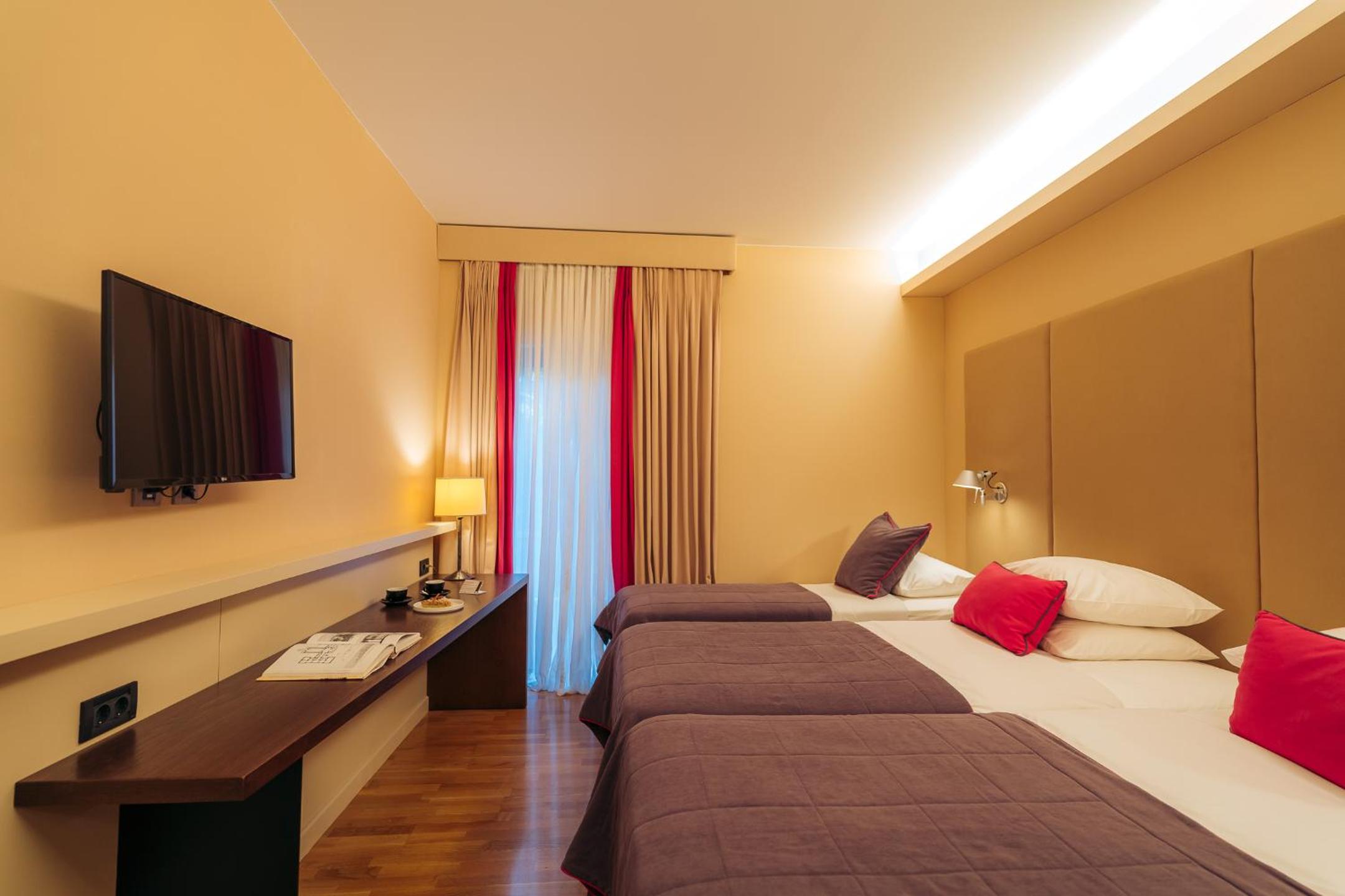 Triple Room photo 2