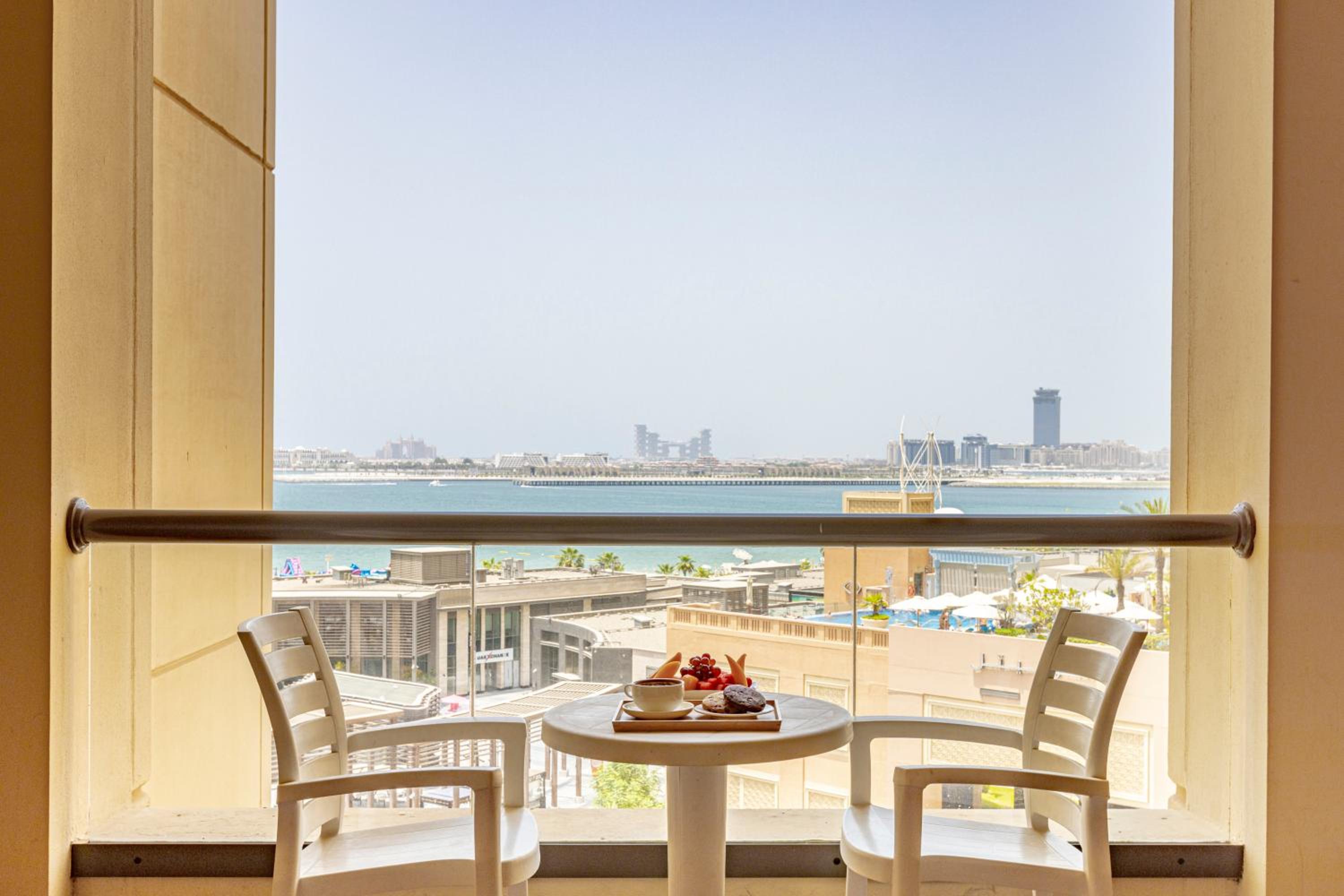 One Bedroom Apartment - Sea View - 25% off on F&B, Just Steps from JBR Beach photo 2