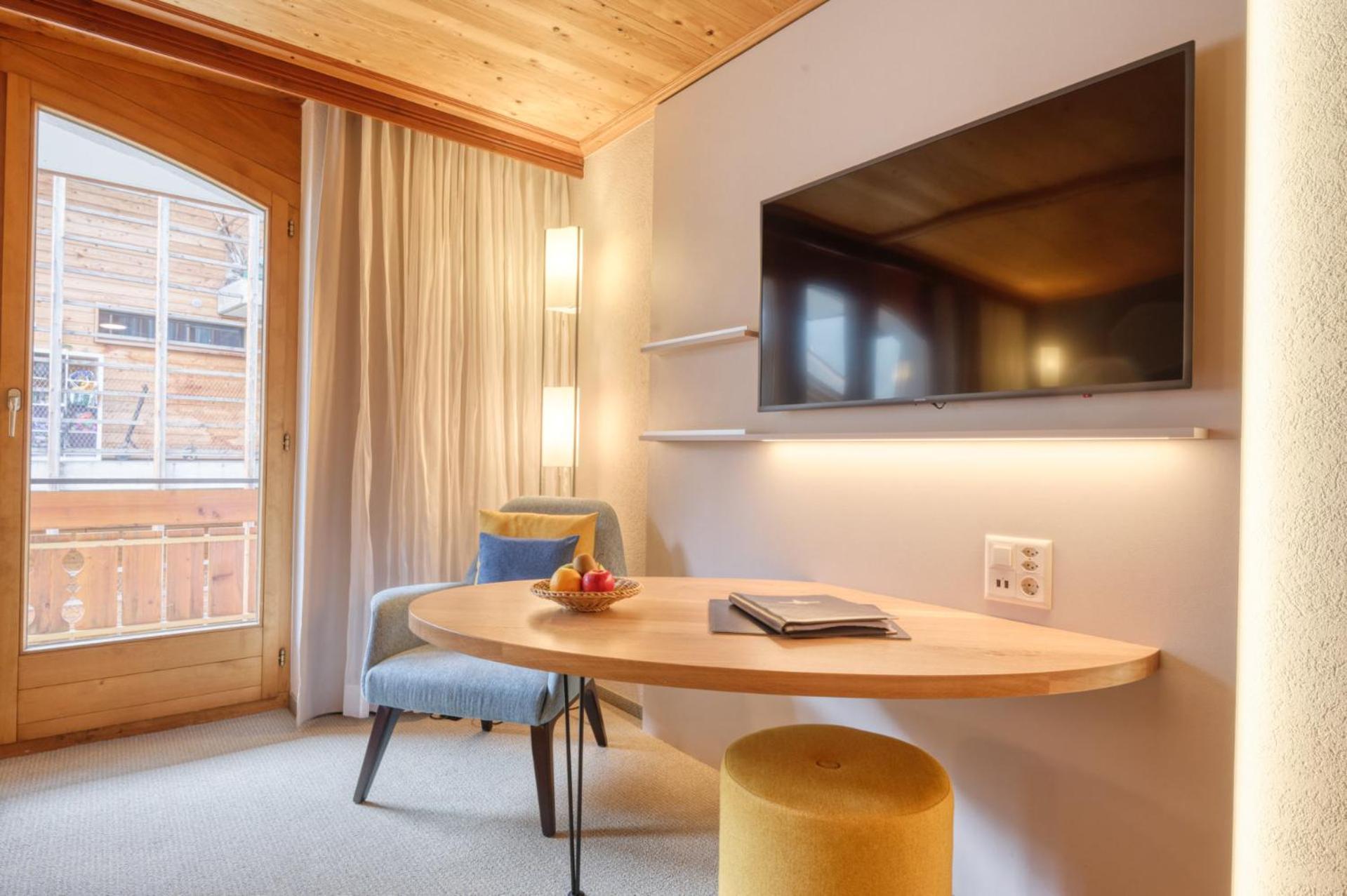  Deluxe double room with balcony - Photo 3