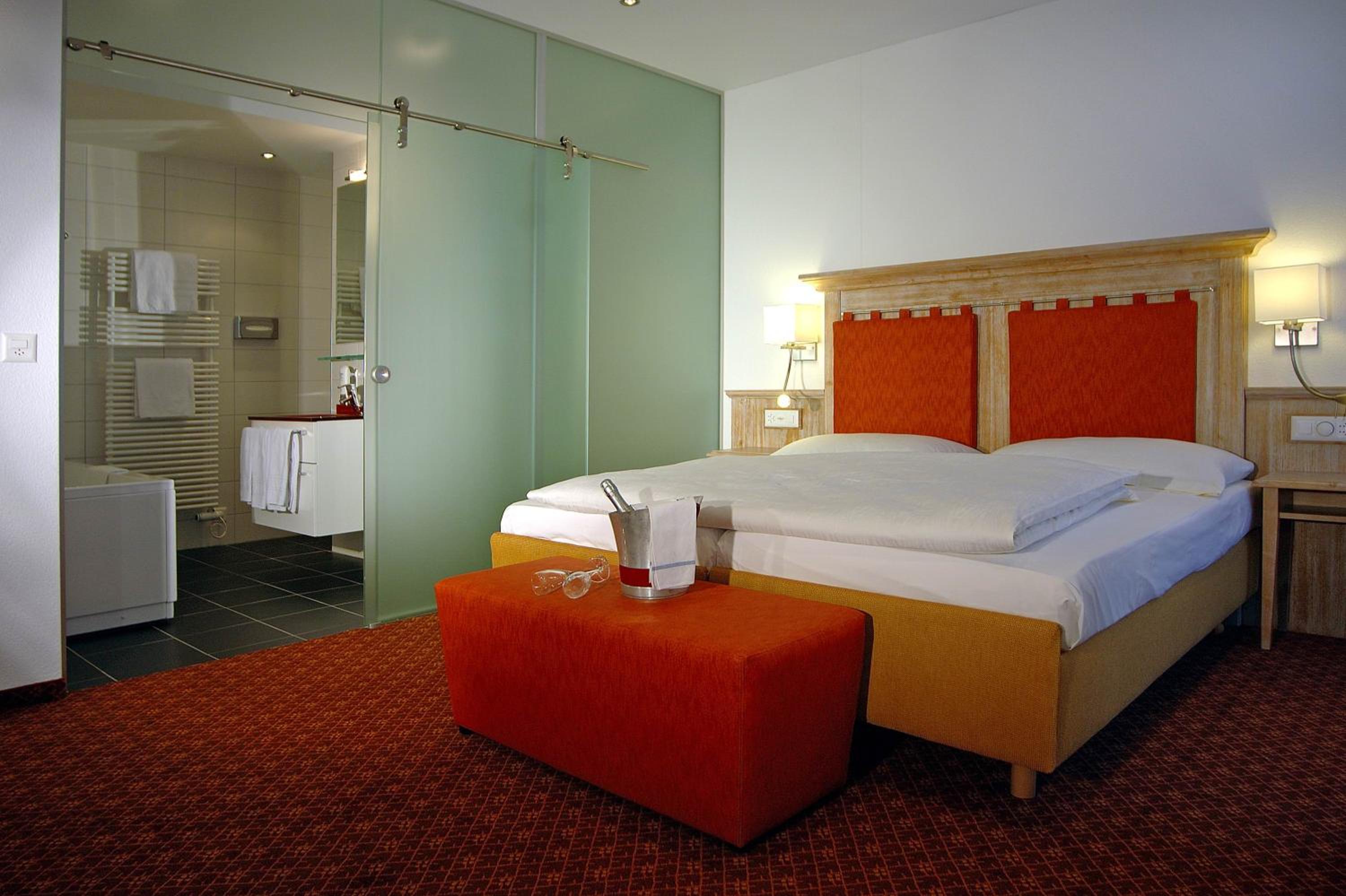  Deluxe double room with balcony - Photo 7