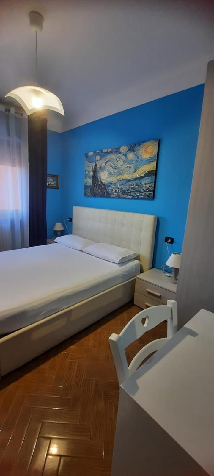 Standard Double Room photo 3
