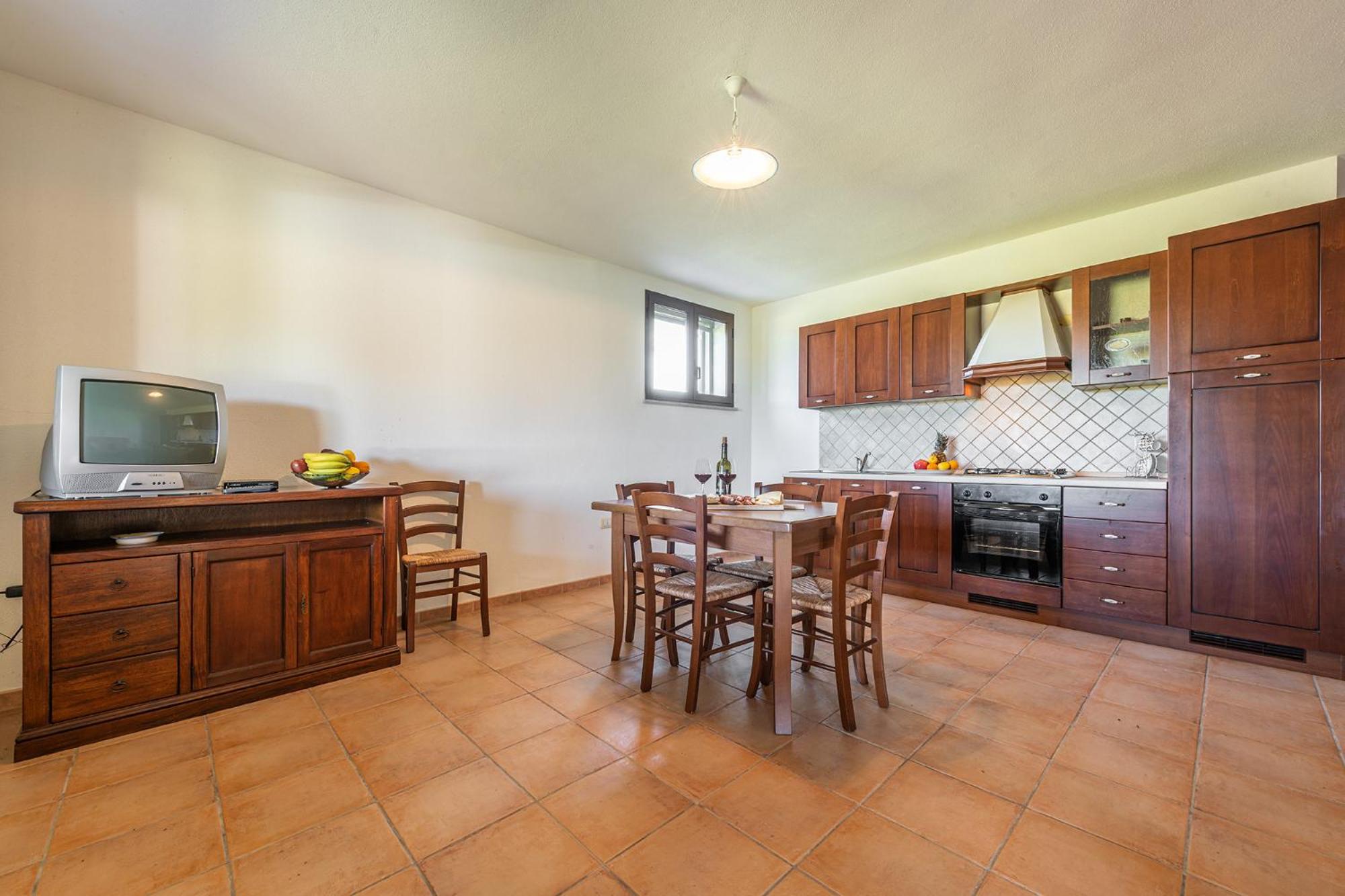 Two-Bedroom House photo 3