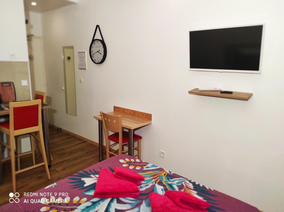 Deluxe Double Studio