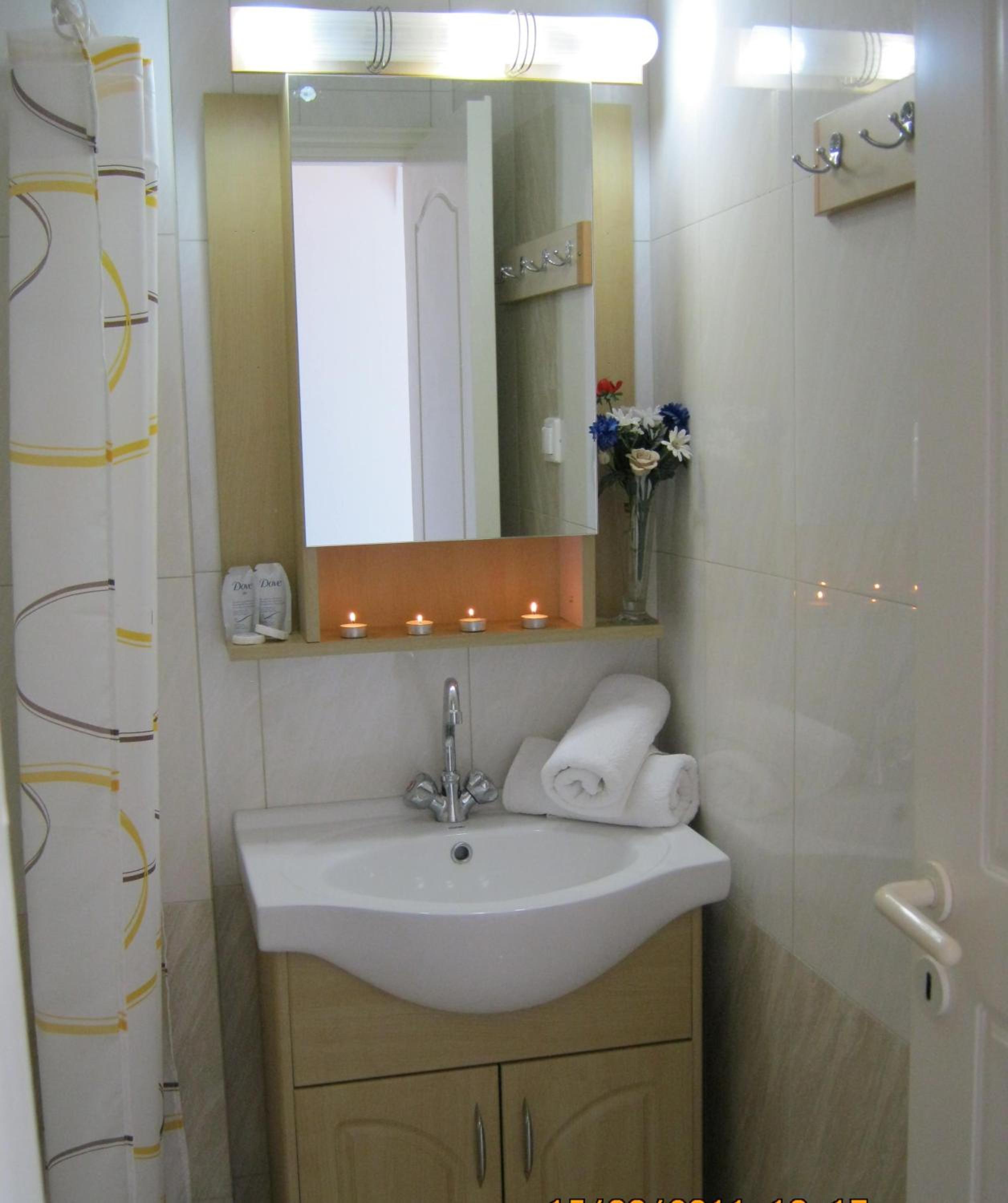 Double Room with Sea View - Photo 6