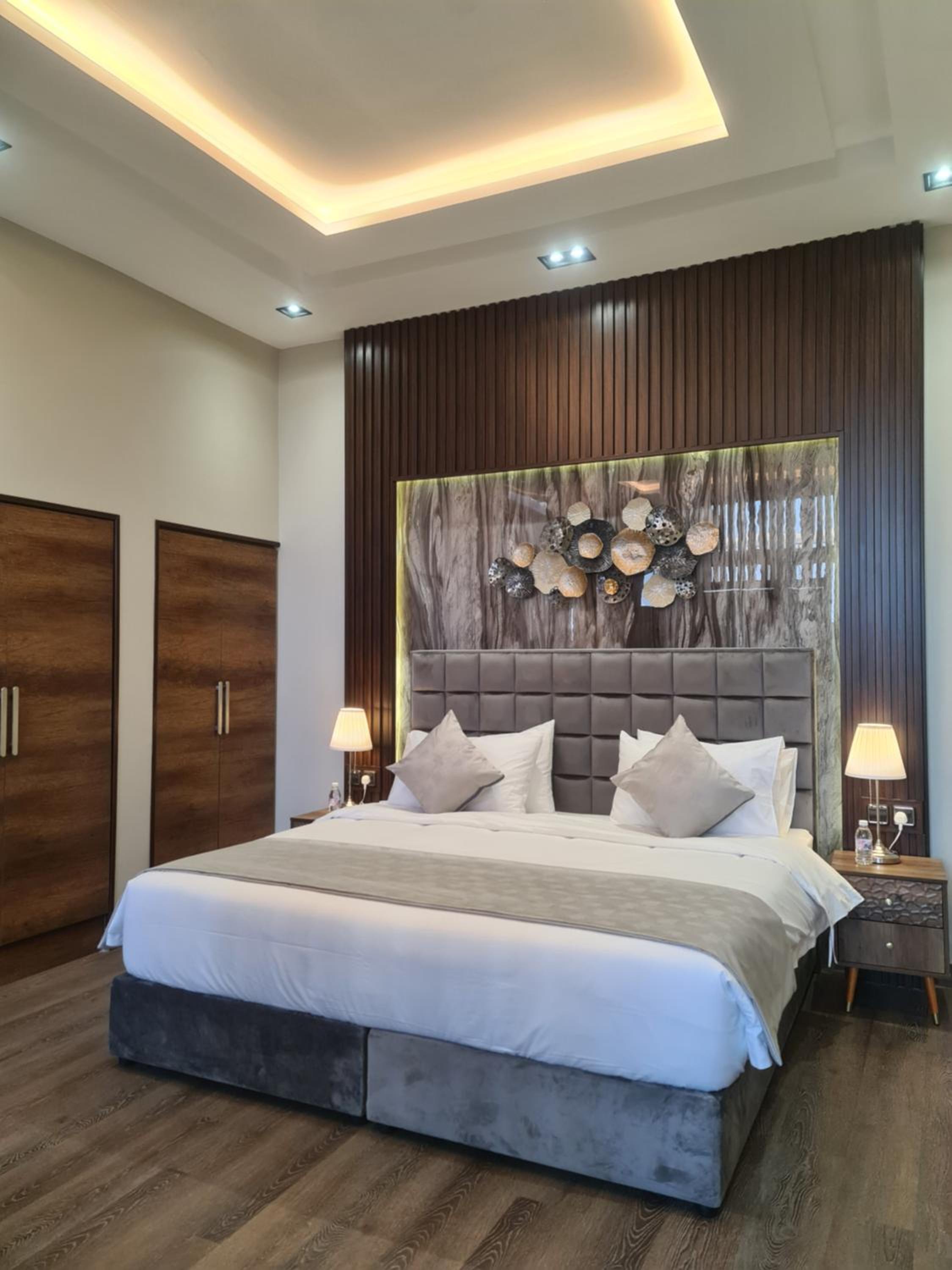 One-Bedroom Villa - Photo 99