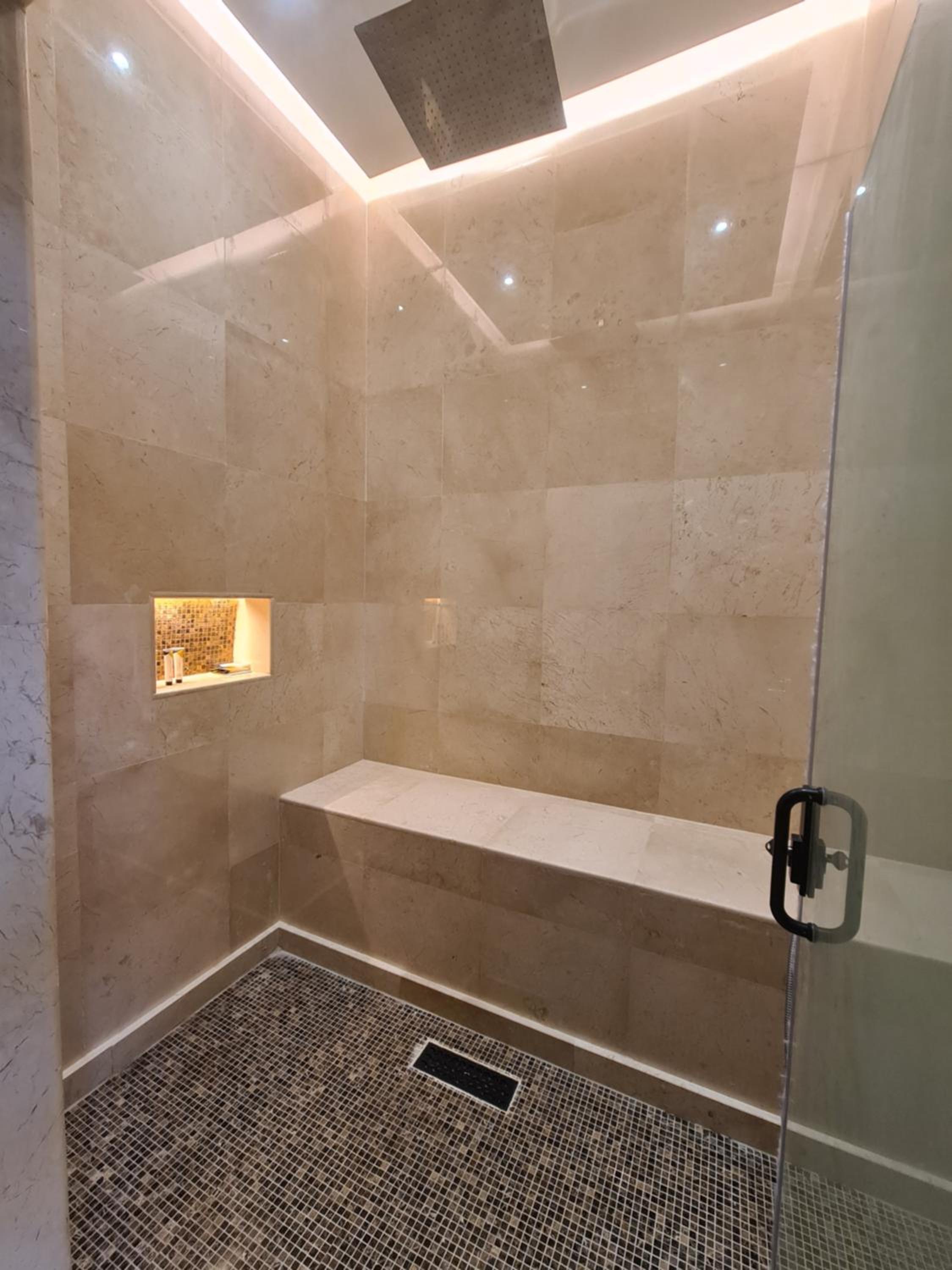 One-Bedroom Villa - Photo 45