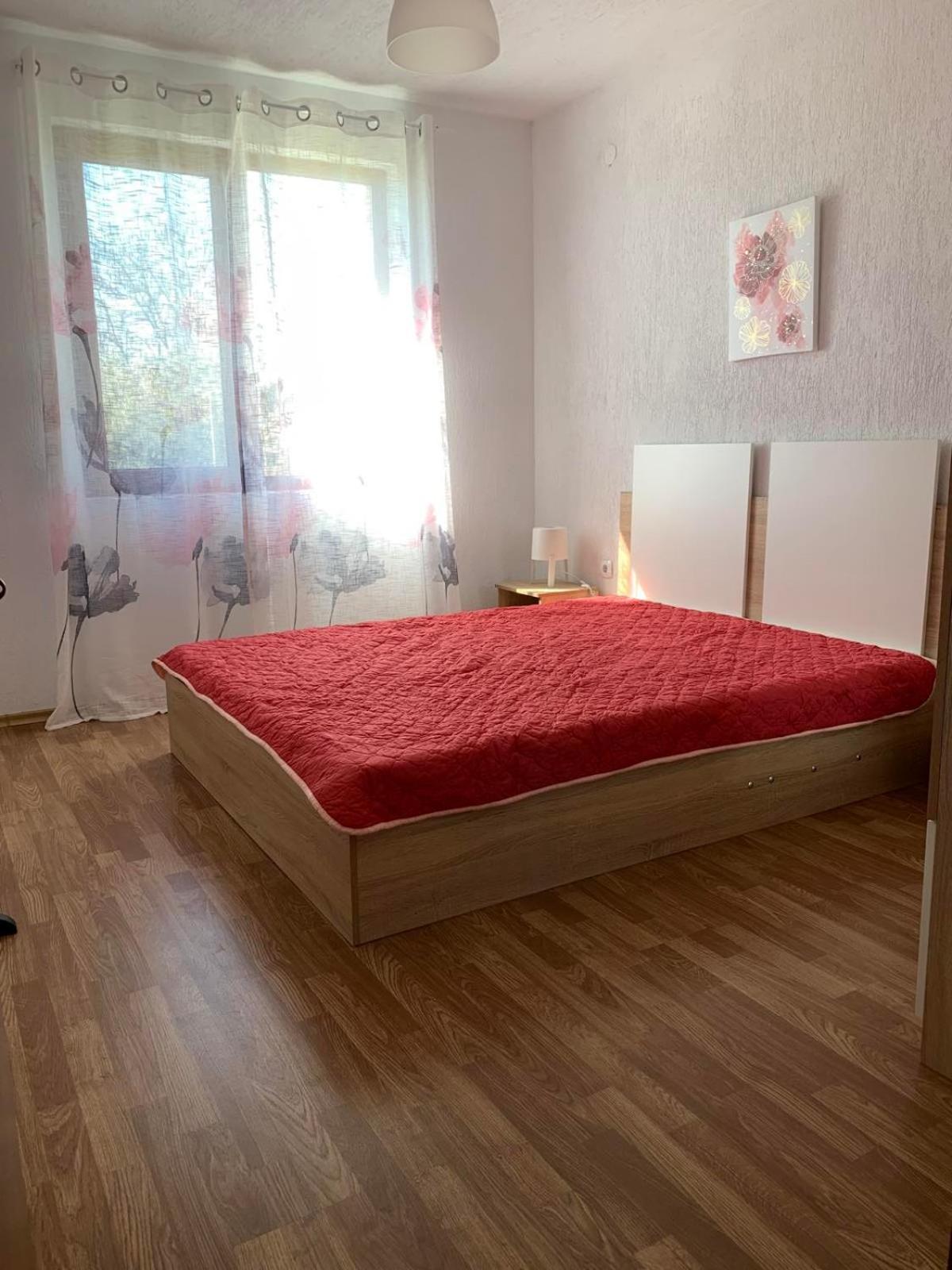 Two-Bedroom Apartment - Photo 2
