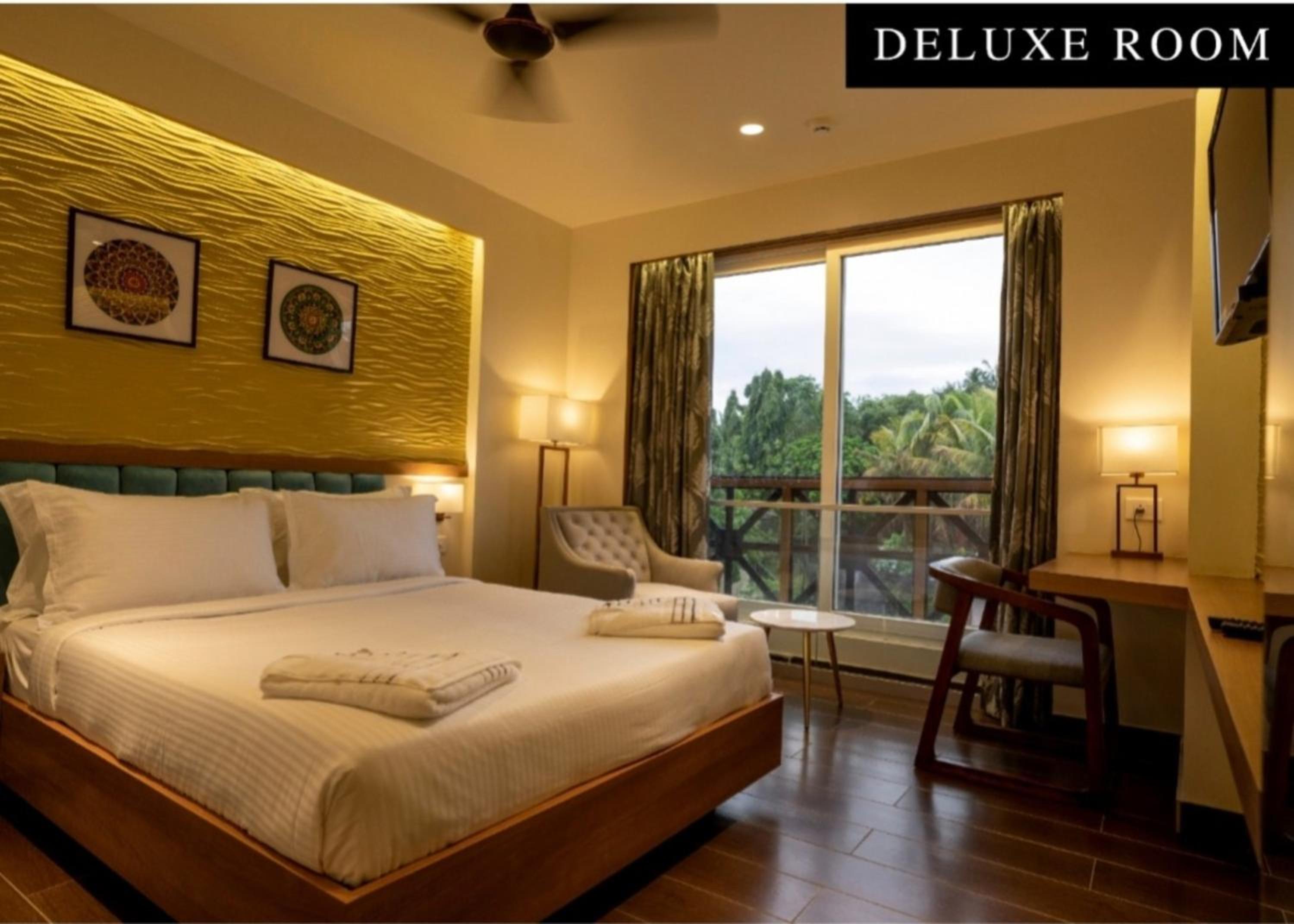Deluxe Room - Photo 2