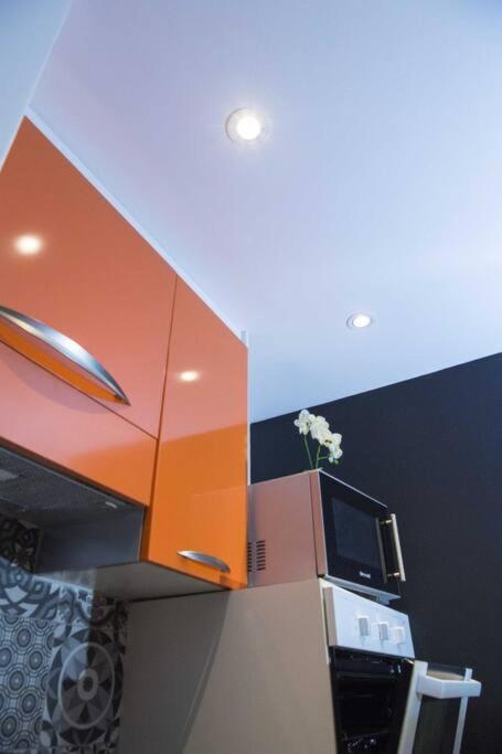 One-Bedroom Apartment - Photo 8