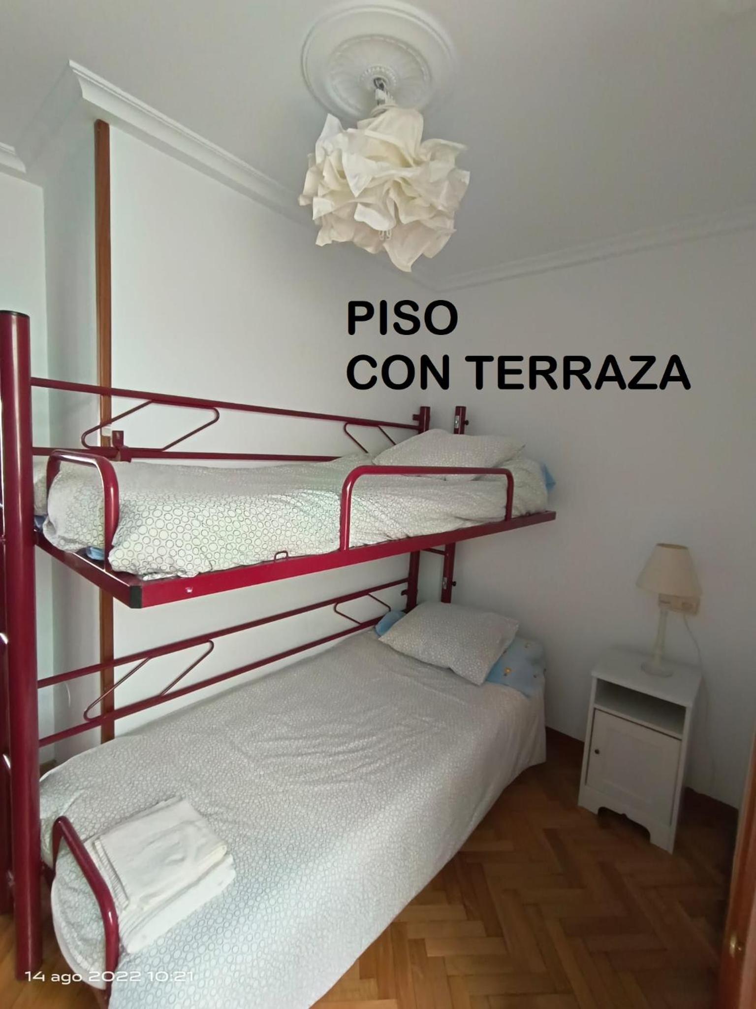 Apartment with Terrace photo 2