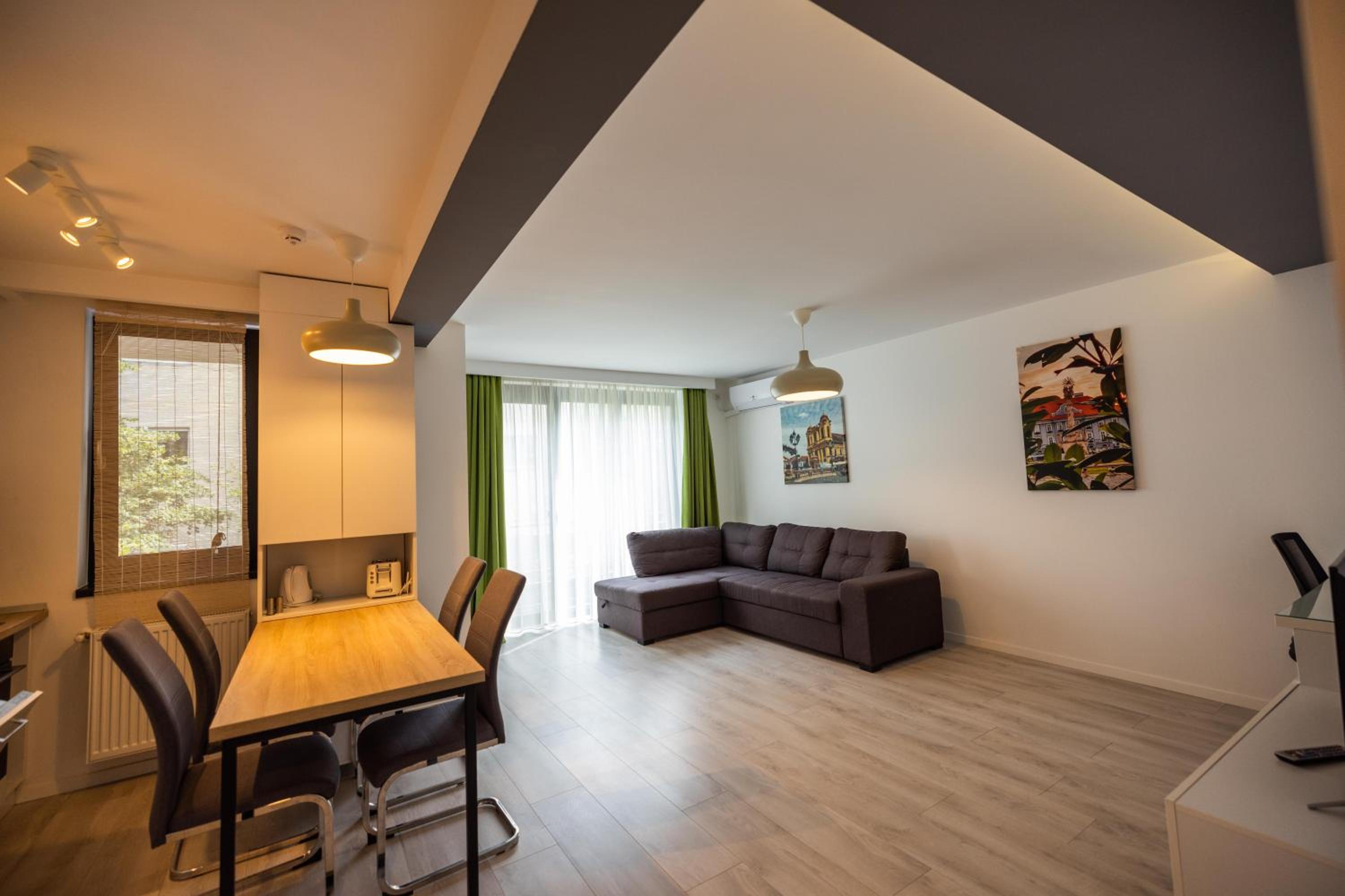 One-Bedroom Apartment photo 3