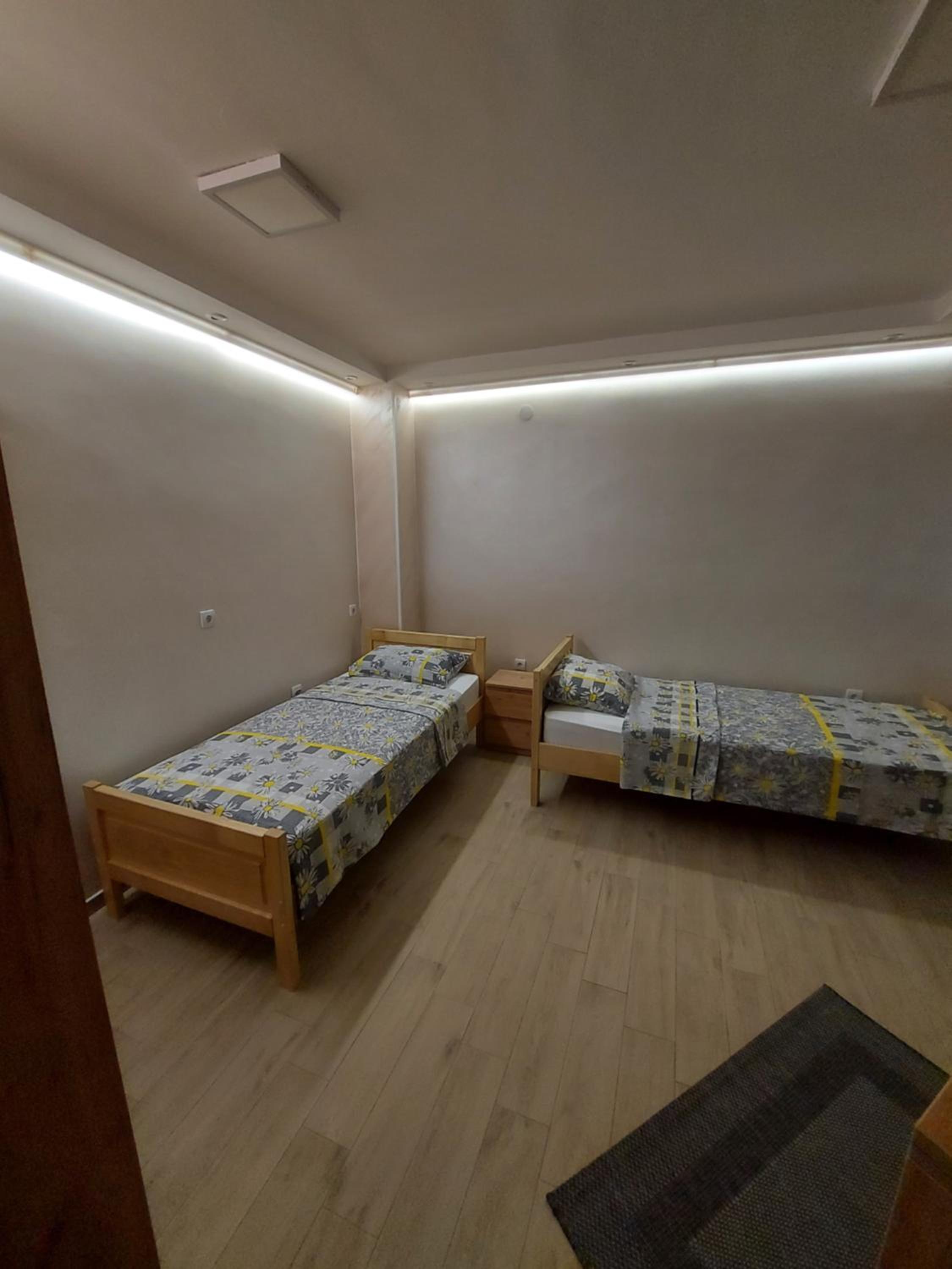 Studio Apartment photo 2