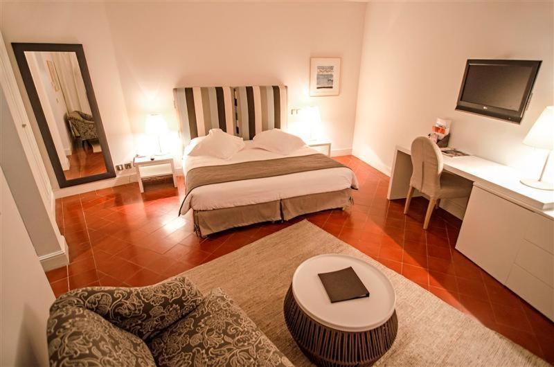 Superior Double Room with Terrace and Spa Access - Photo 3