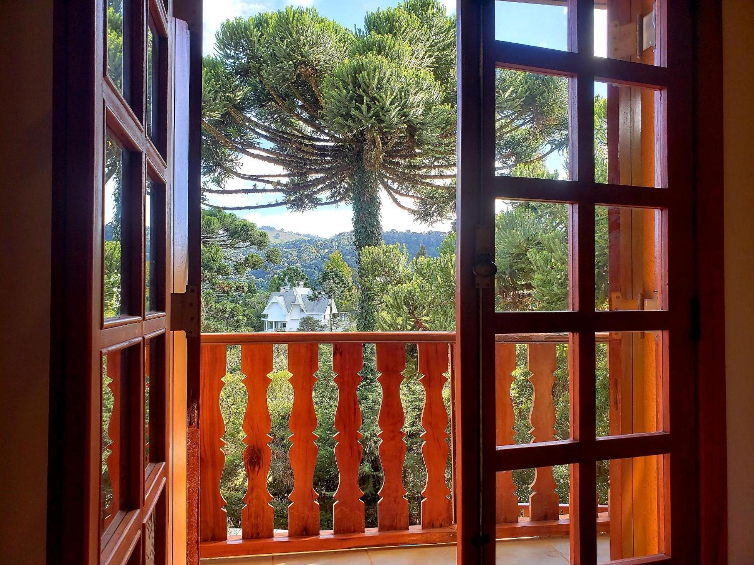 Suite with Balcony - Photo 11