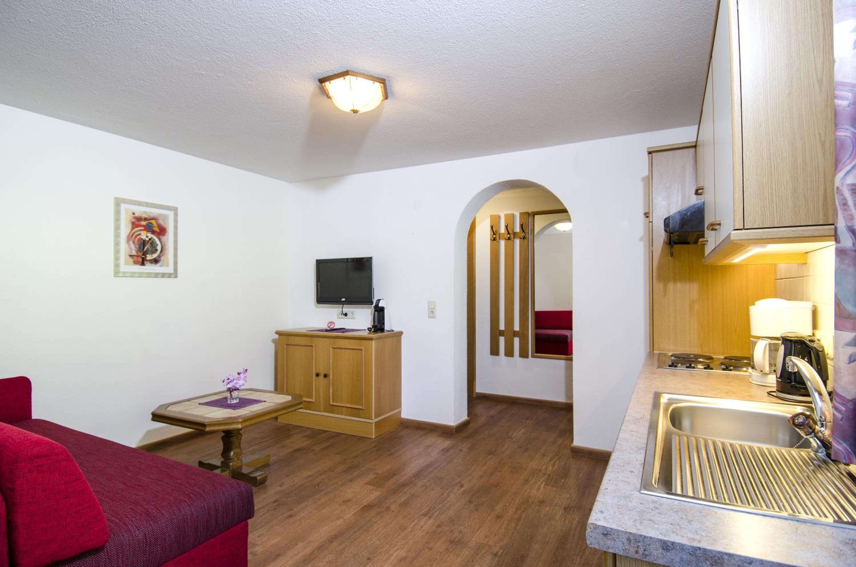 Apartment (4 Adults) photo 1
