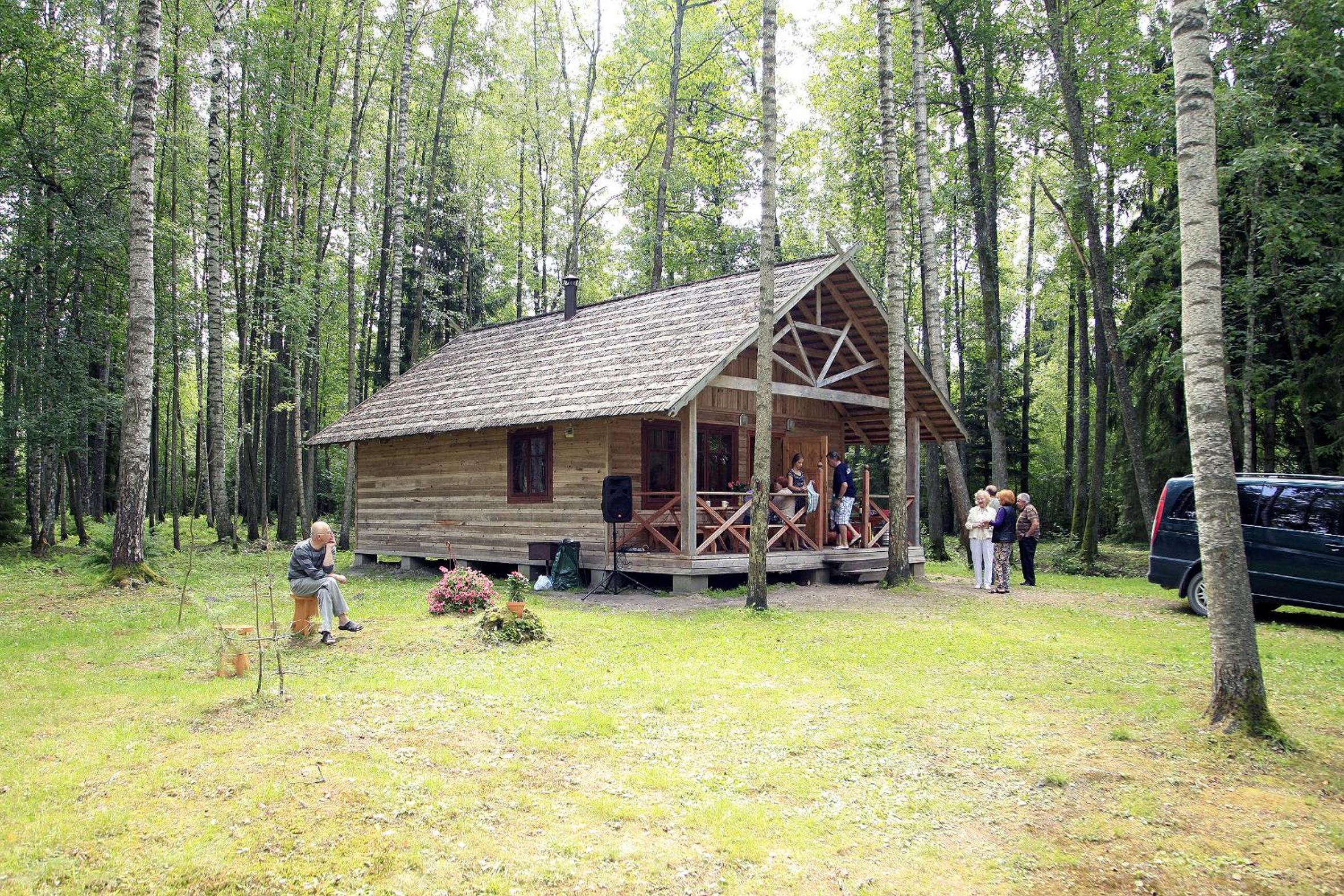 Two-Bedroom House - Photo 6