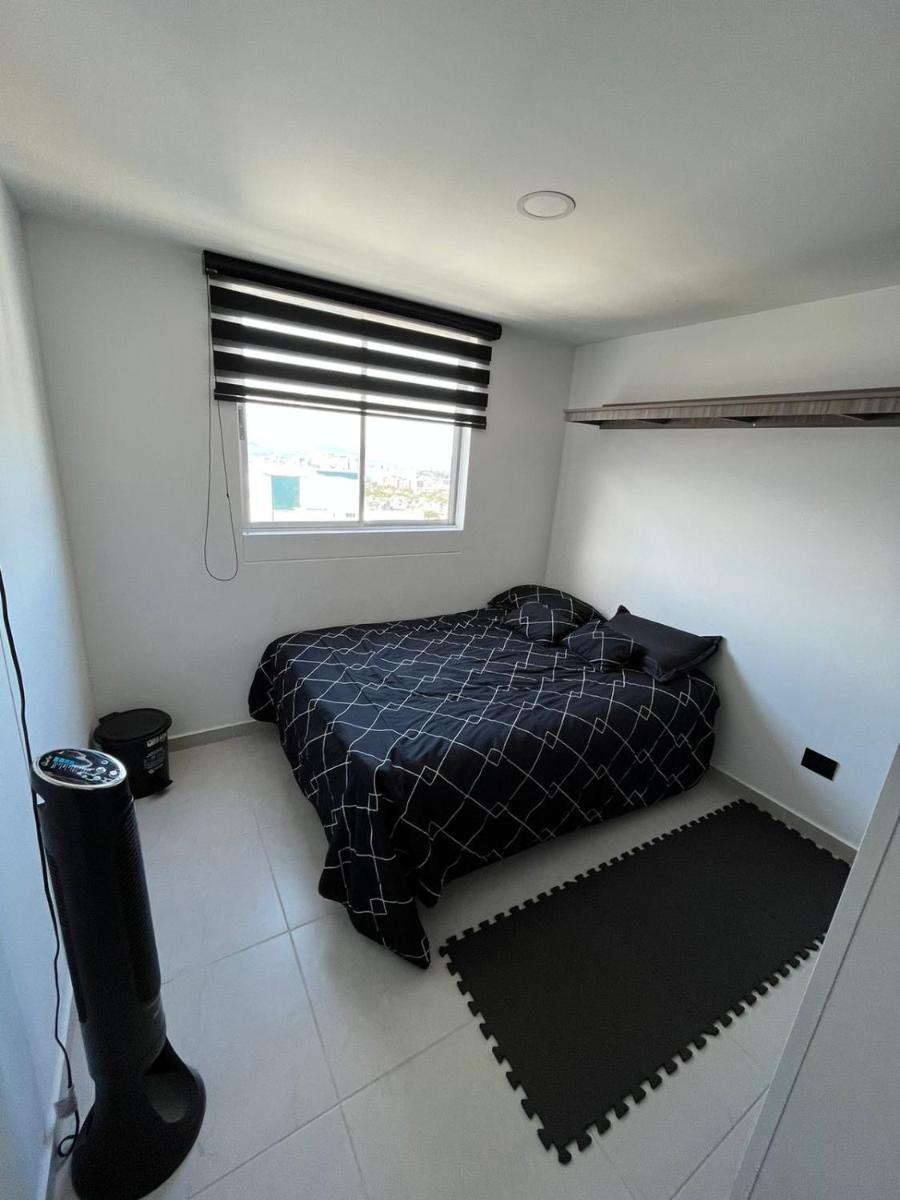 Double Room with Shared Bathroom photo 3