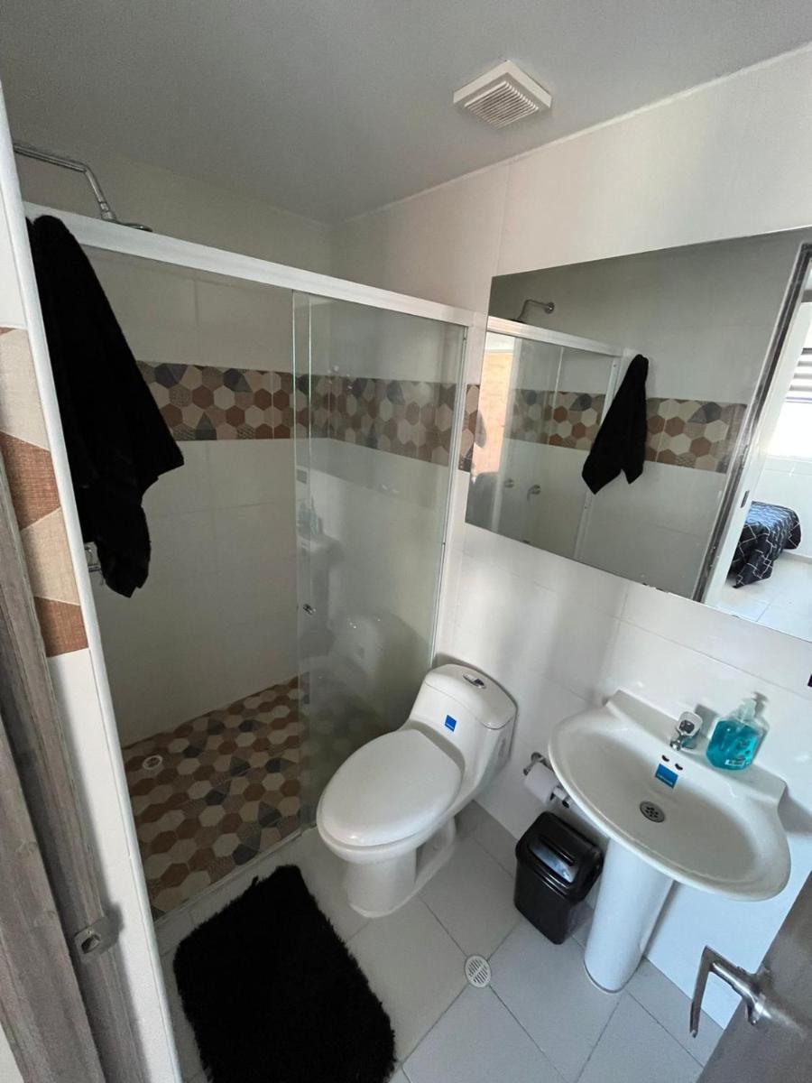 Double Room with Shared Bathroom photo 2