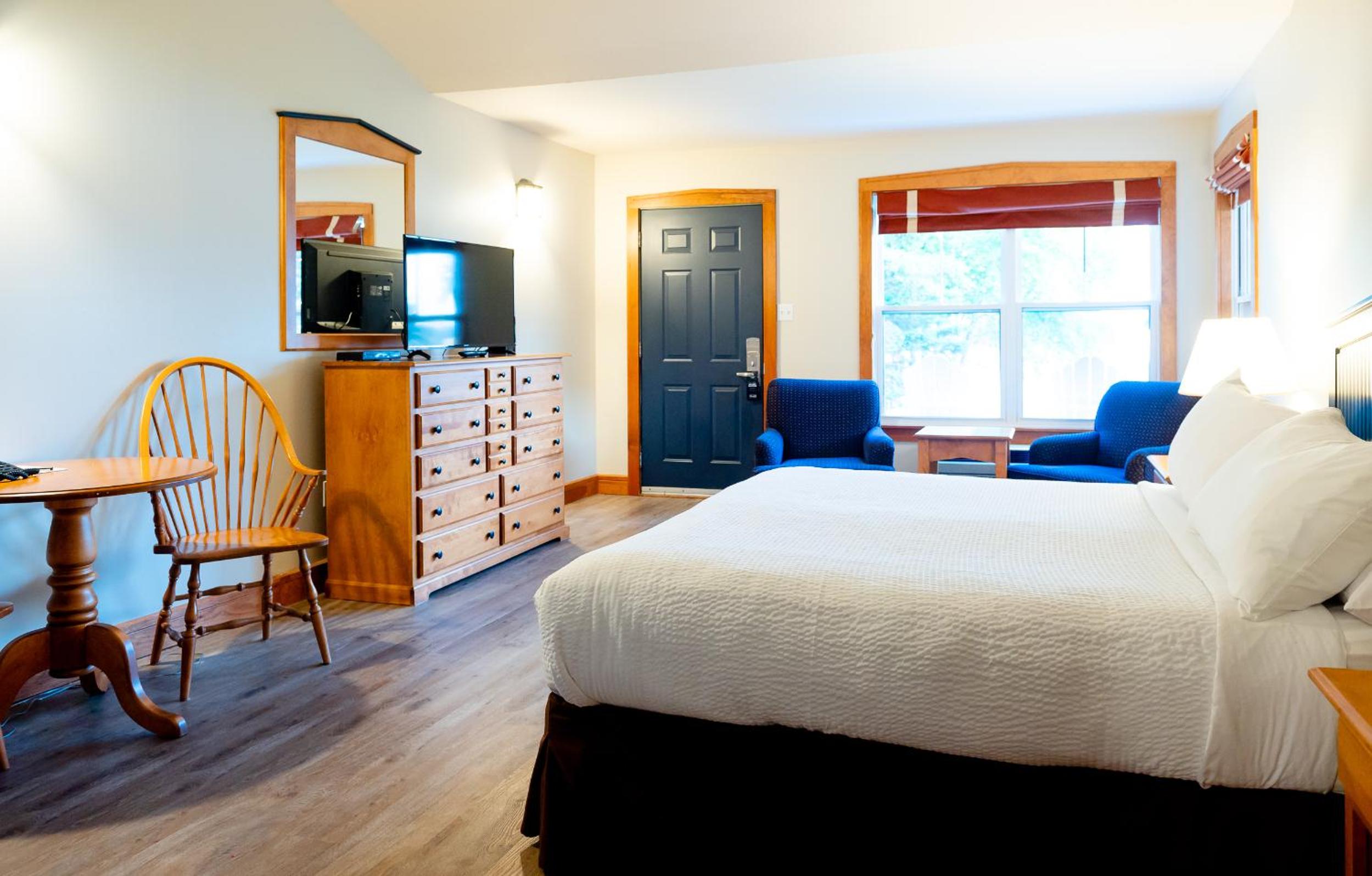 One-Bedroom Cottage (2 Adults) - Photo 4