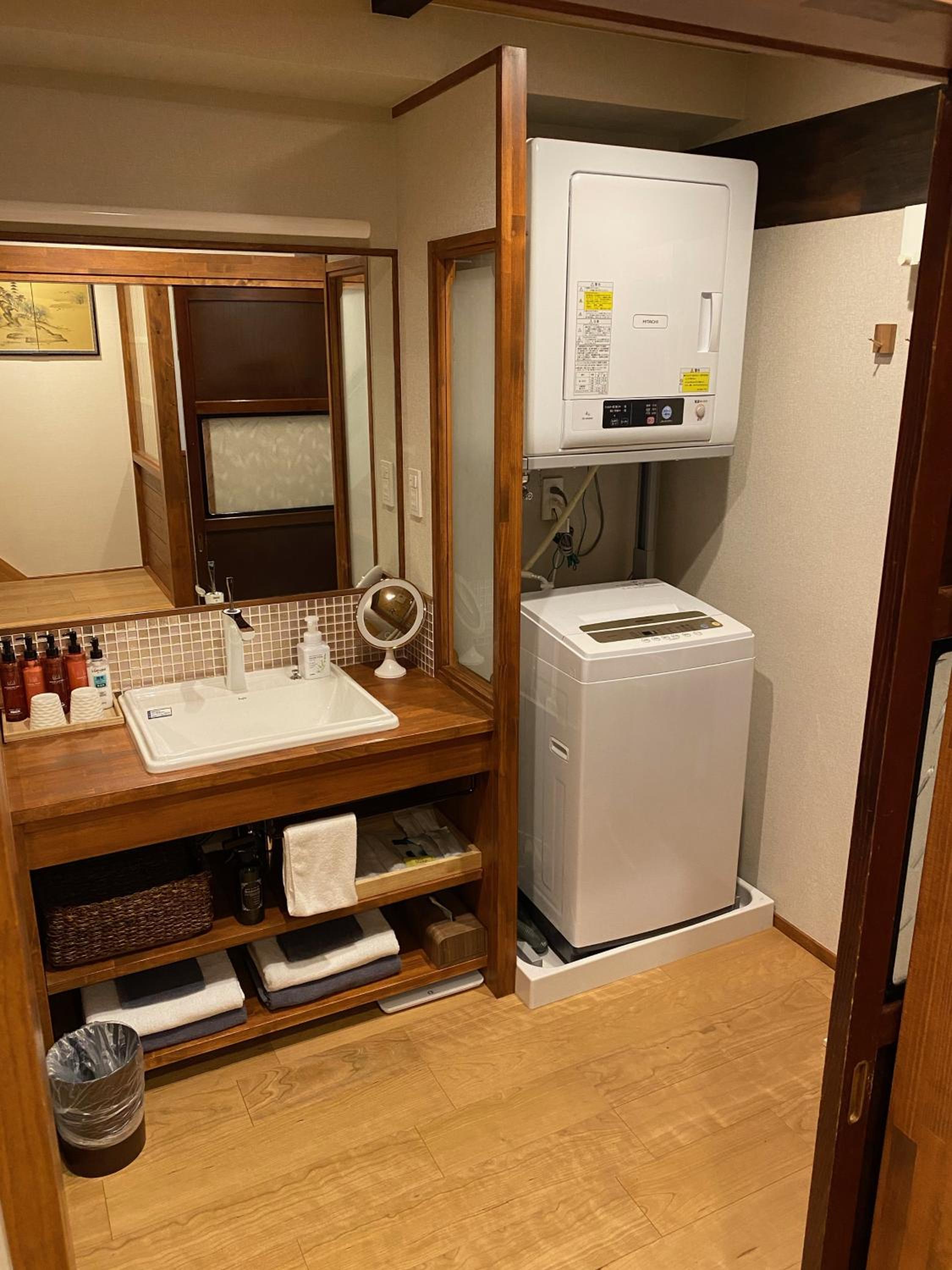 Japanese-Style Room - Photo 26
