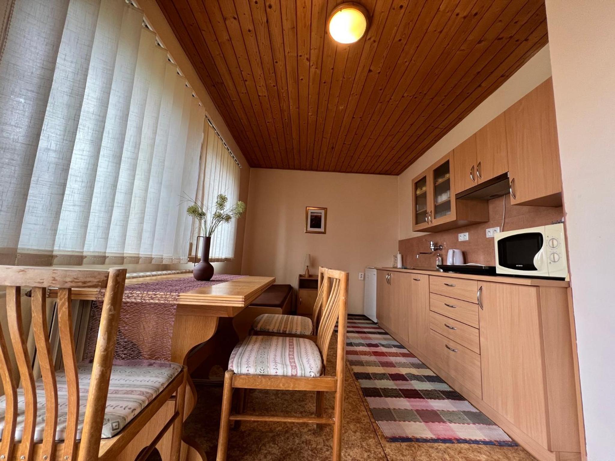 Apartment with Balcony - Photo 47