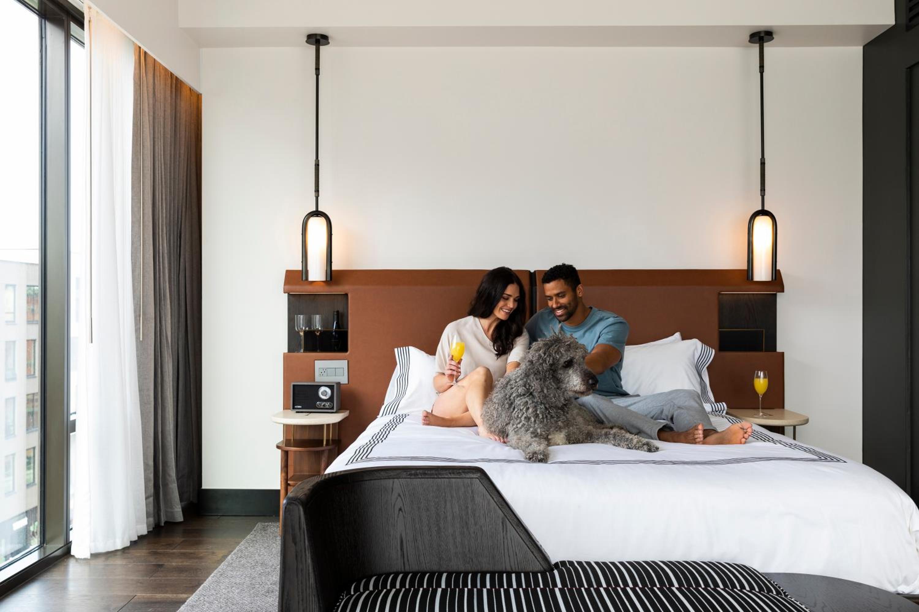 King Room with City View - Photo 2