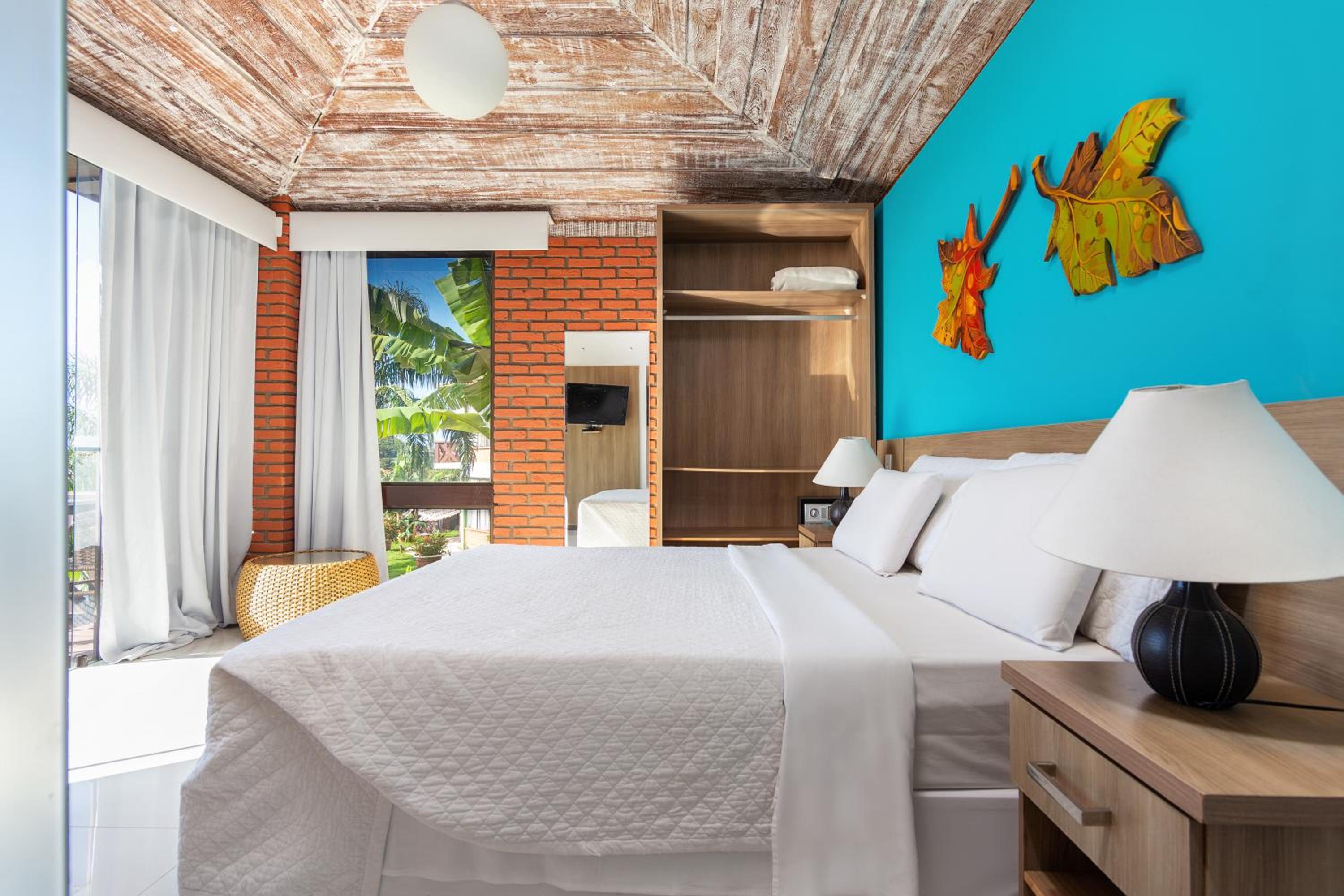 Junior Suite with Sea View - Photo 17