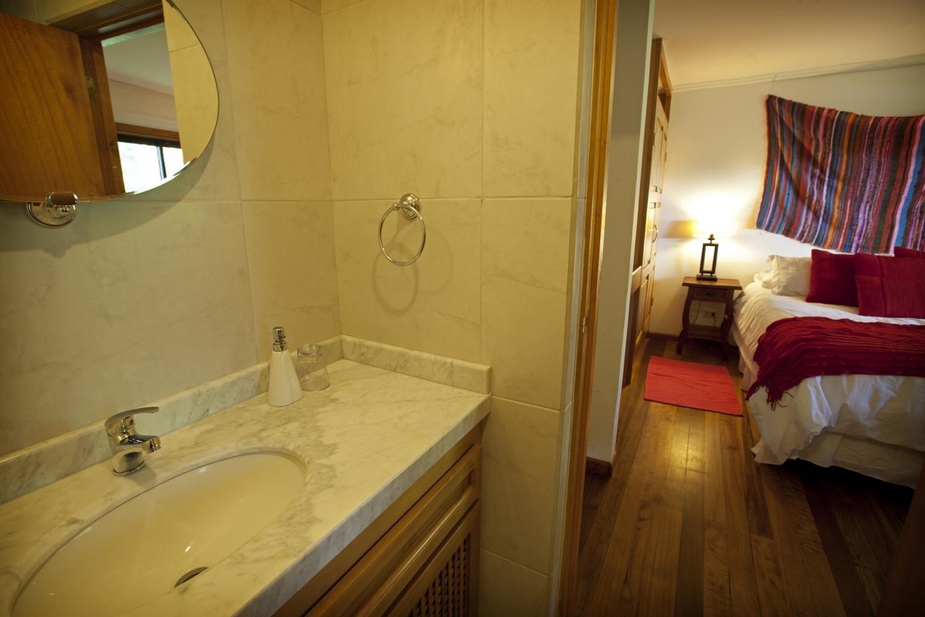 Standard Twin Room photo 3