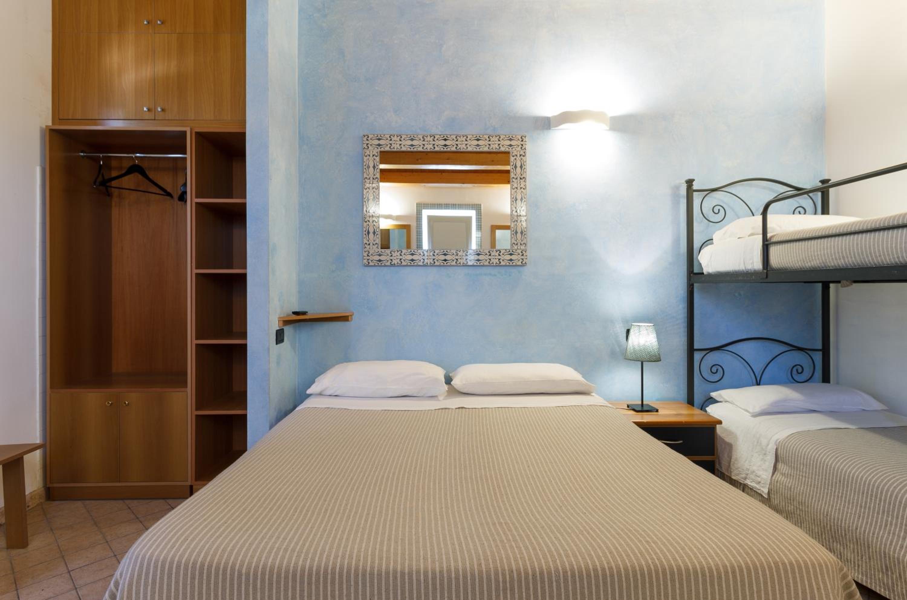 Quadruple Room photo 3