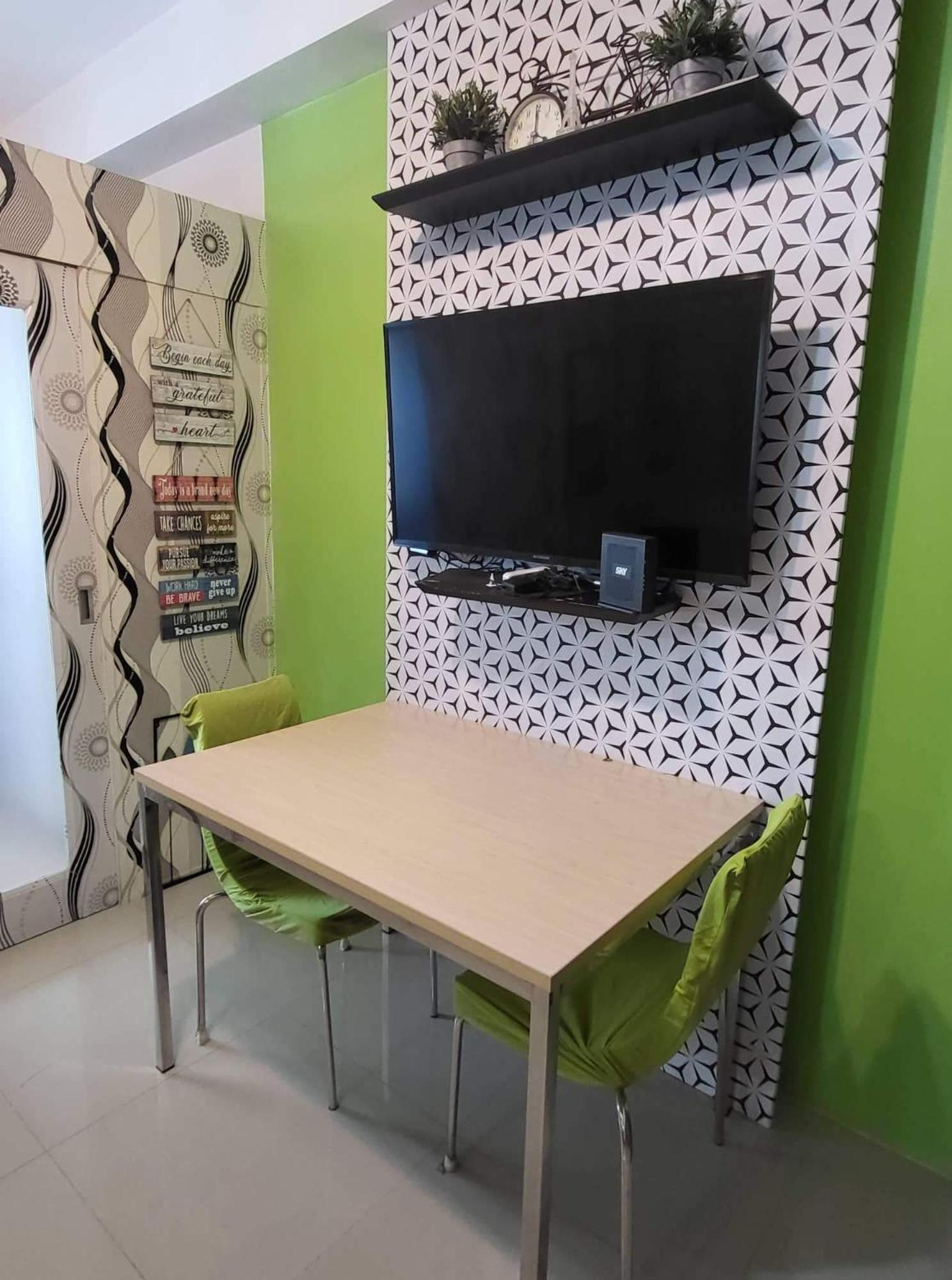 One-Bedroom Apartment - Photo 37