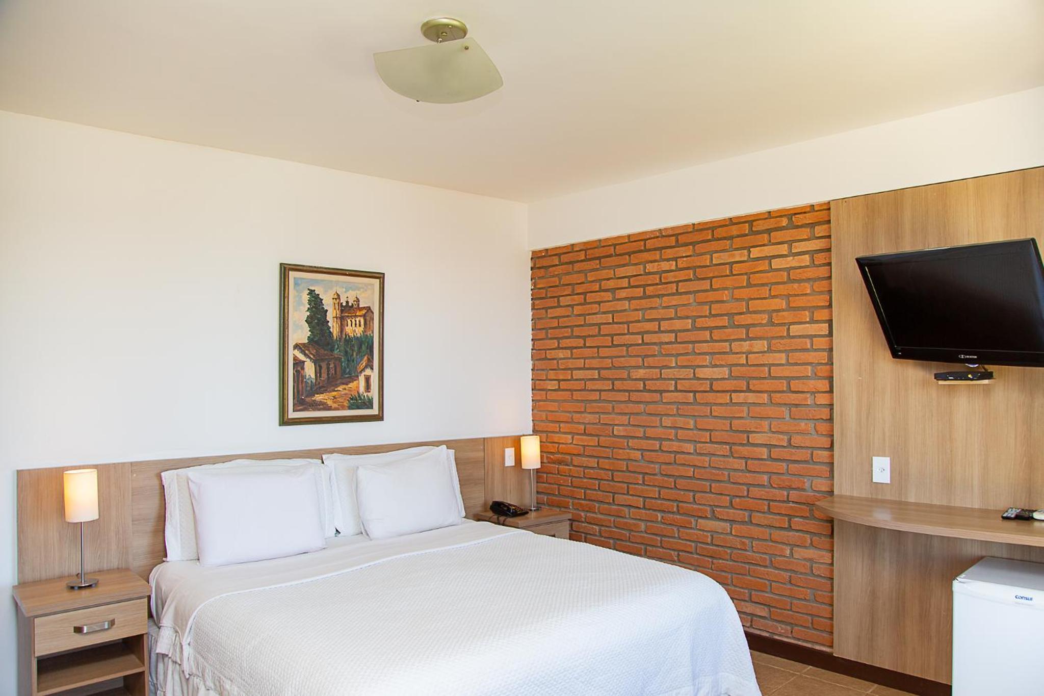 Standard Suite - Photo 6