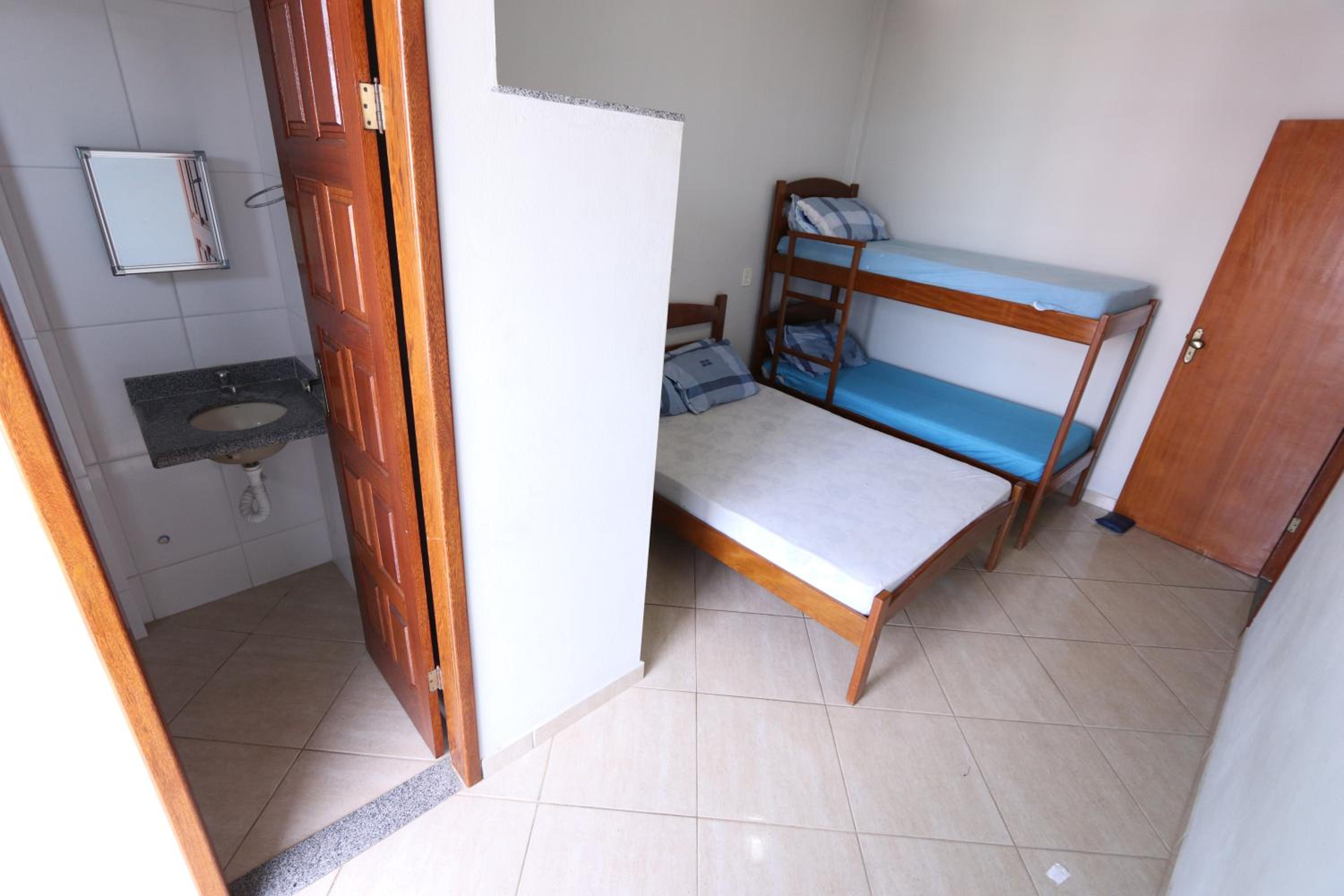 Two-Bedroom Apartment - Photo 9
