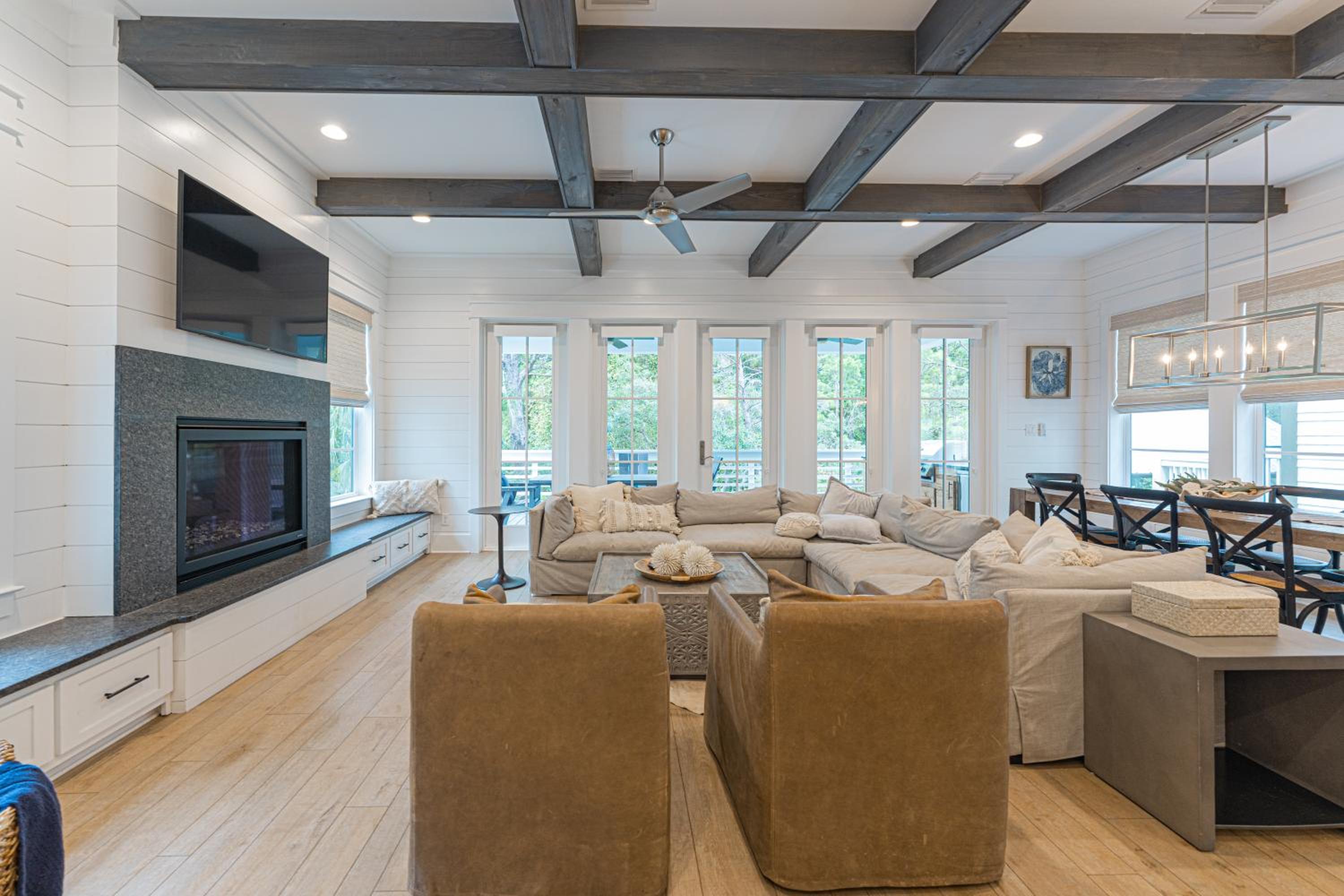 Four-Bedroom House photo 1