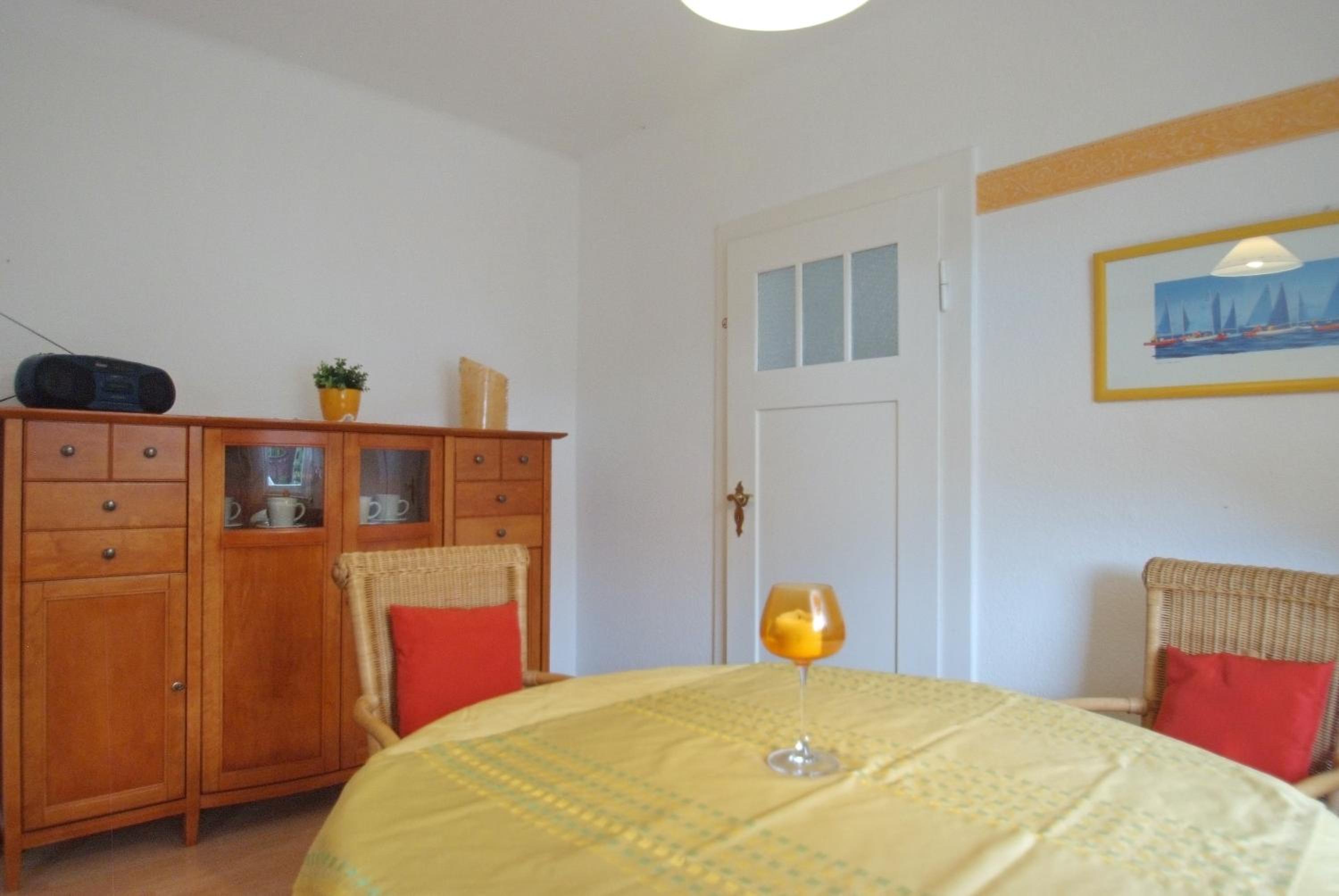 Three-Bedroom Vacation Home  photo 2