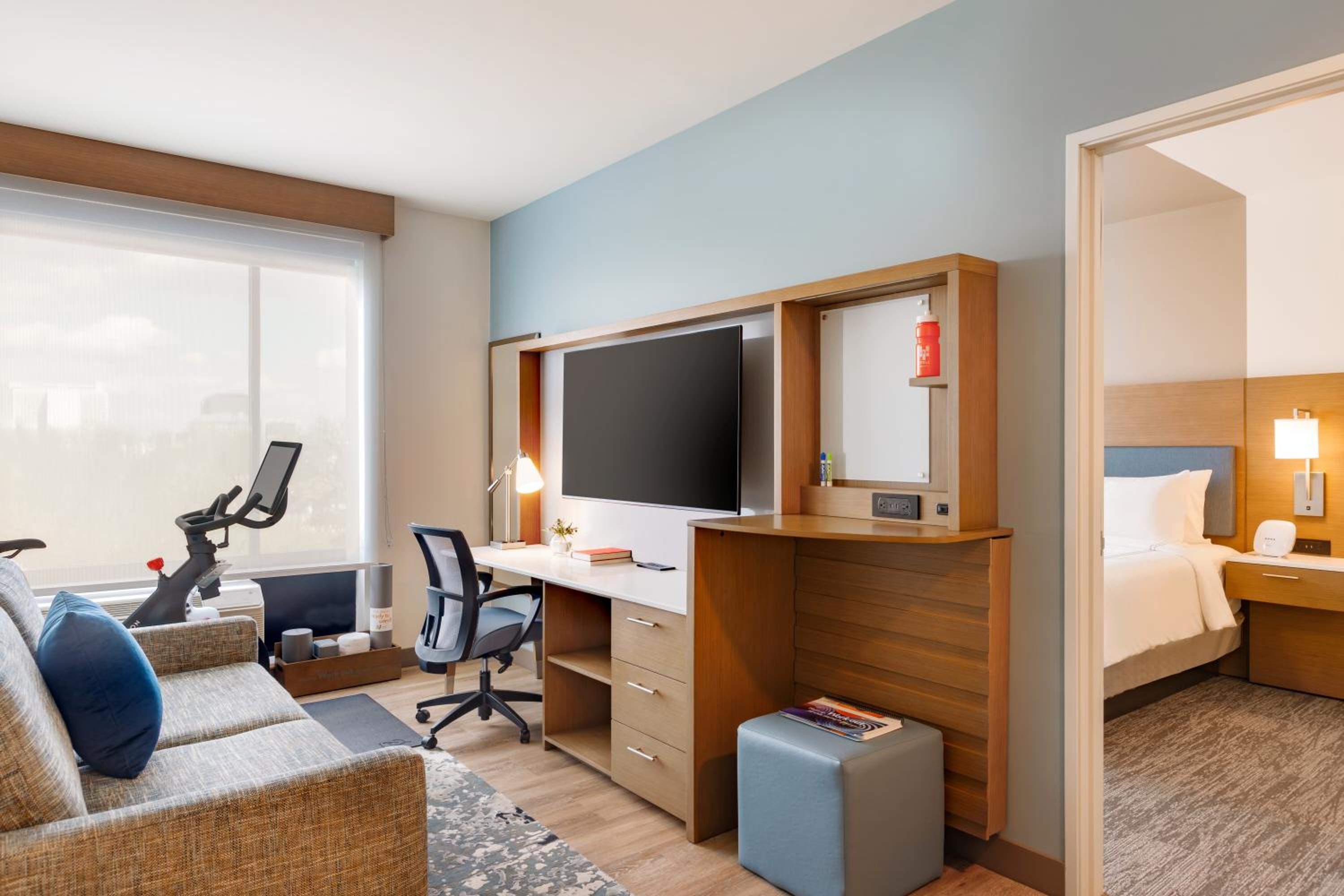 King Suite - Photo 9