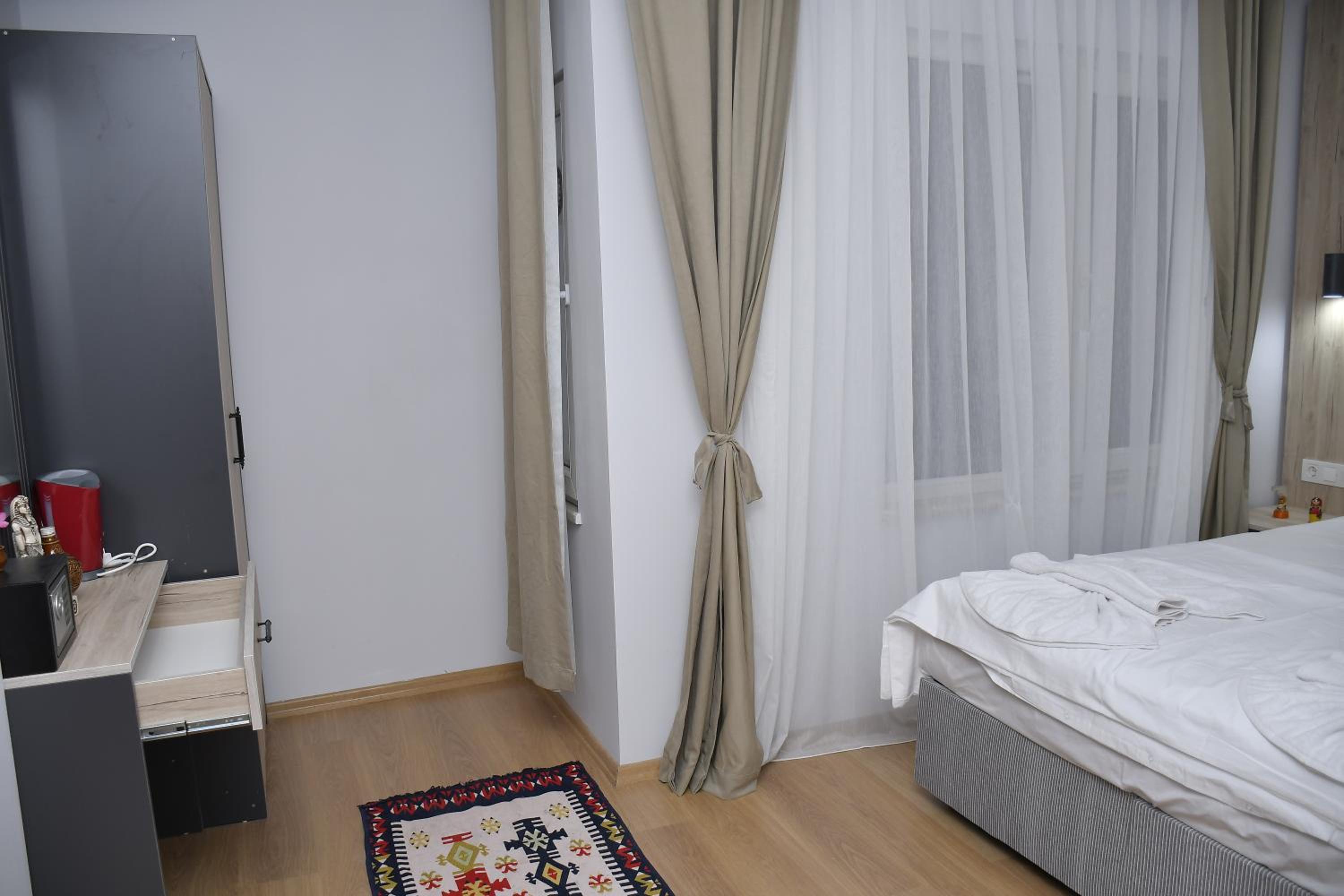 Standard Double Room photo 2