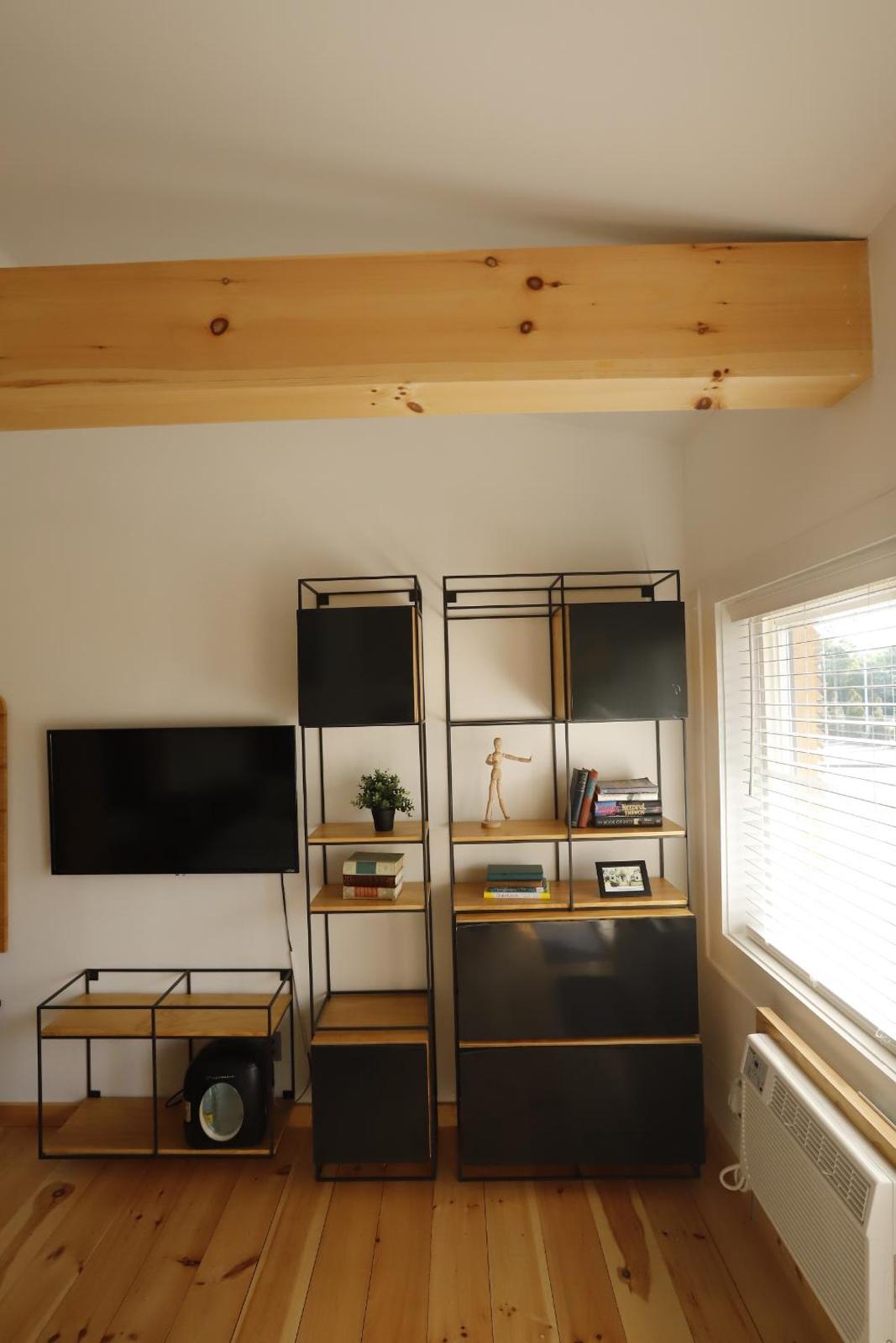Double Room with Private Bathroom - Photo 16