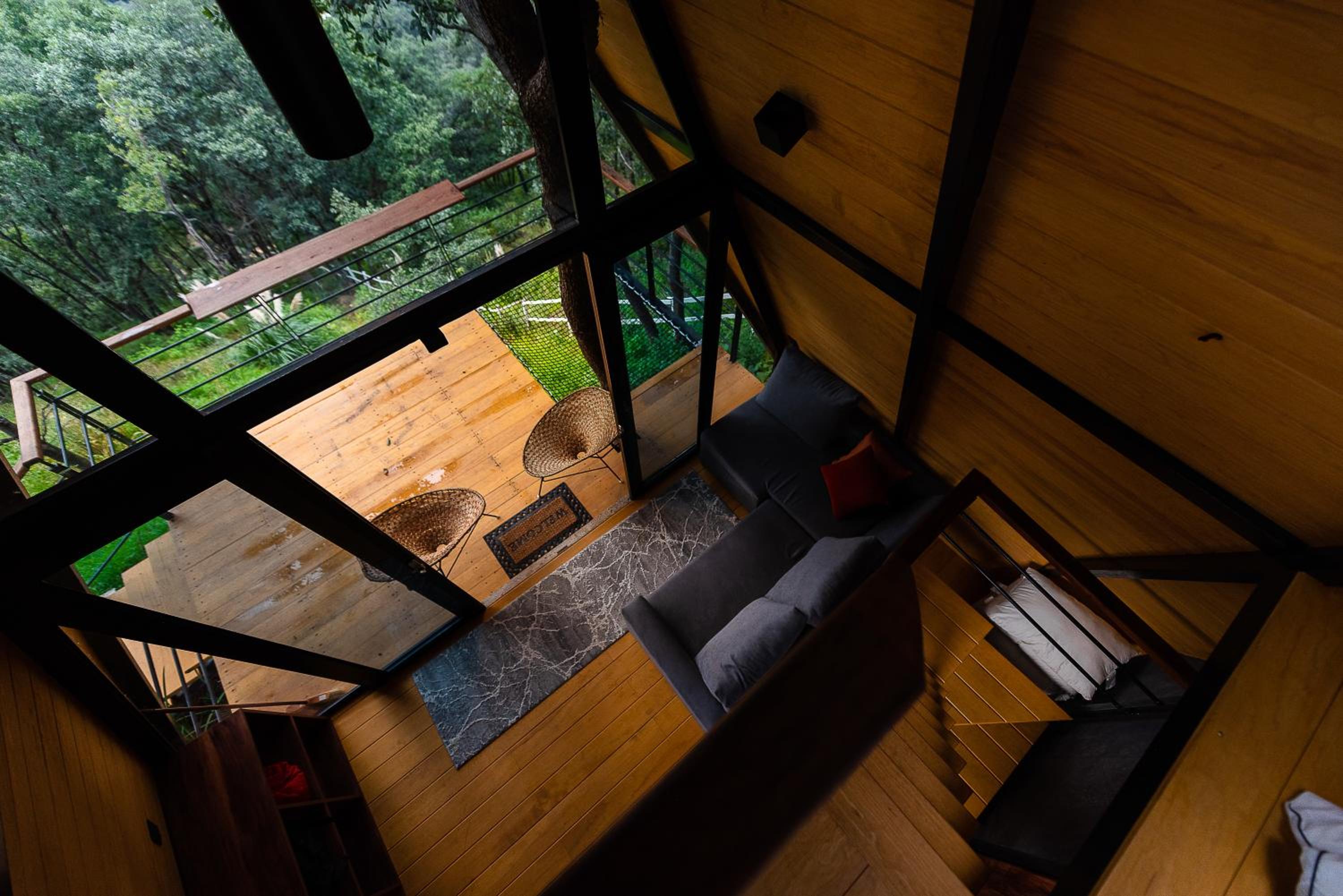 Superior Suite - Photo 21