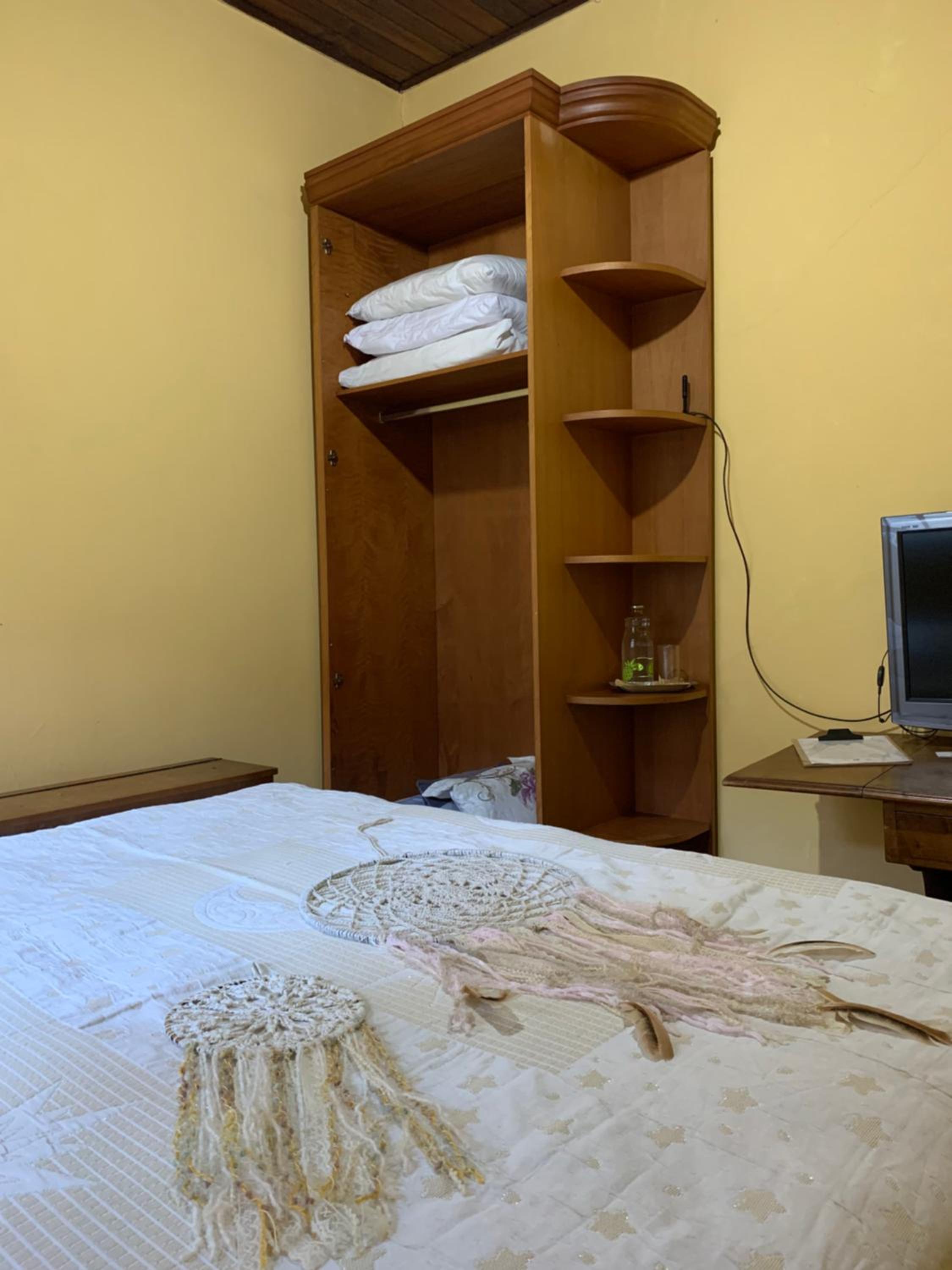 Standard Double Room with Shared Bathroom photo 1